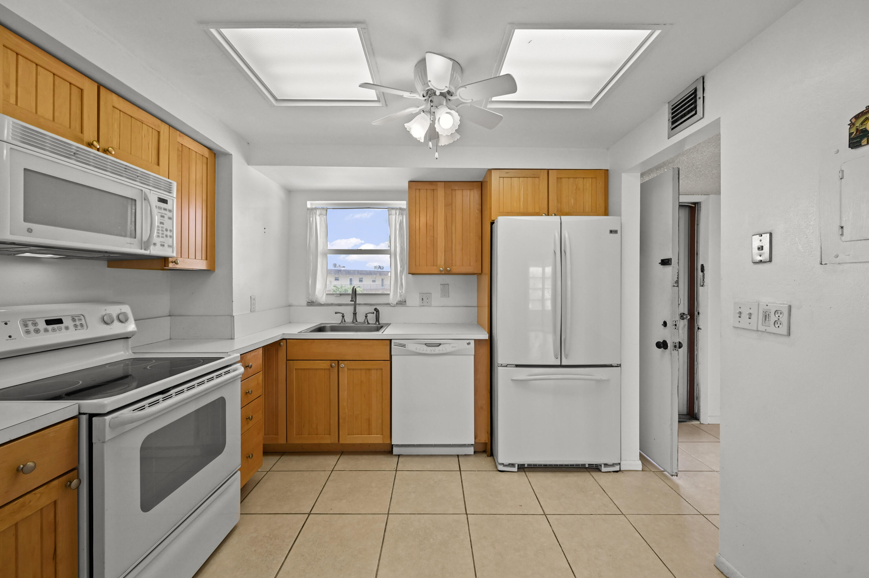 715 Lori Drive 307