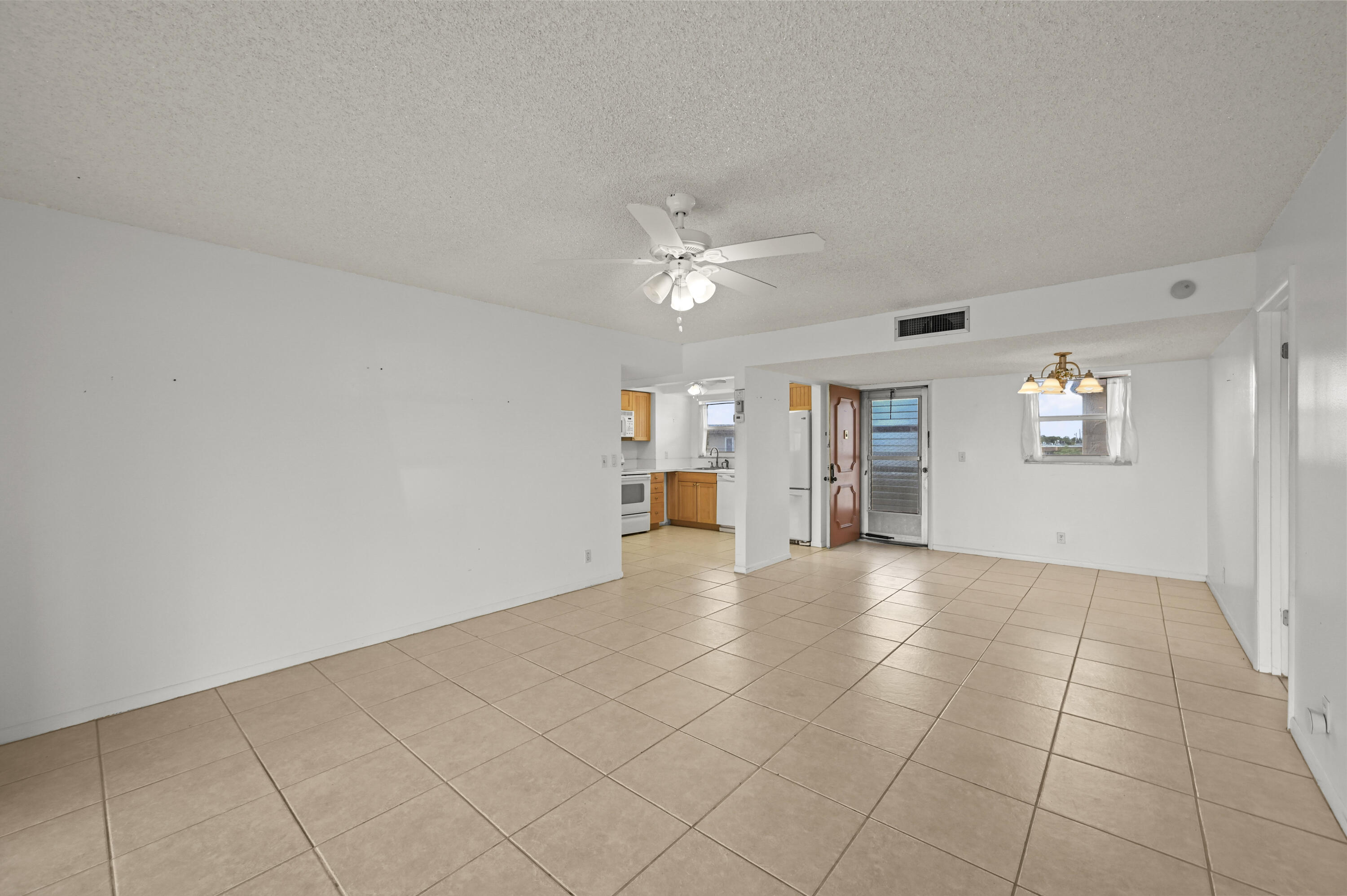 715 Lori Drive 307
