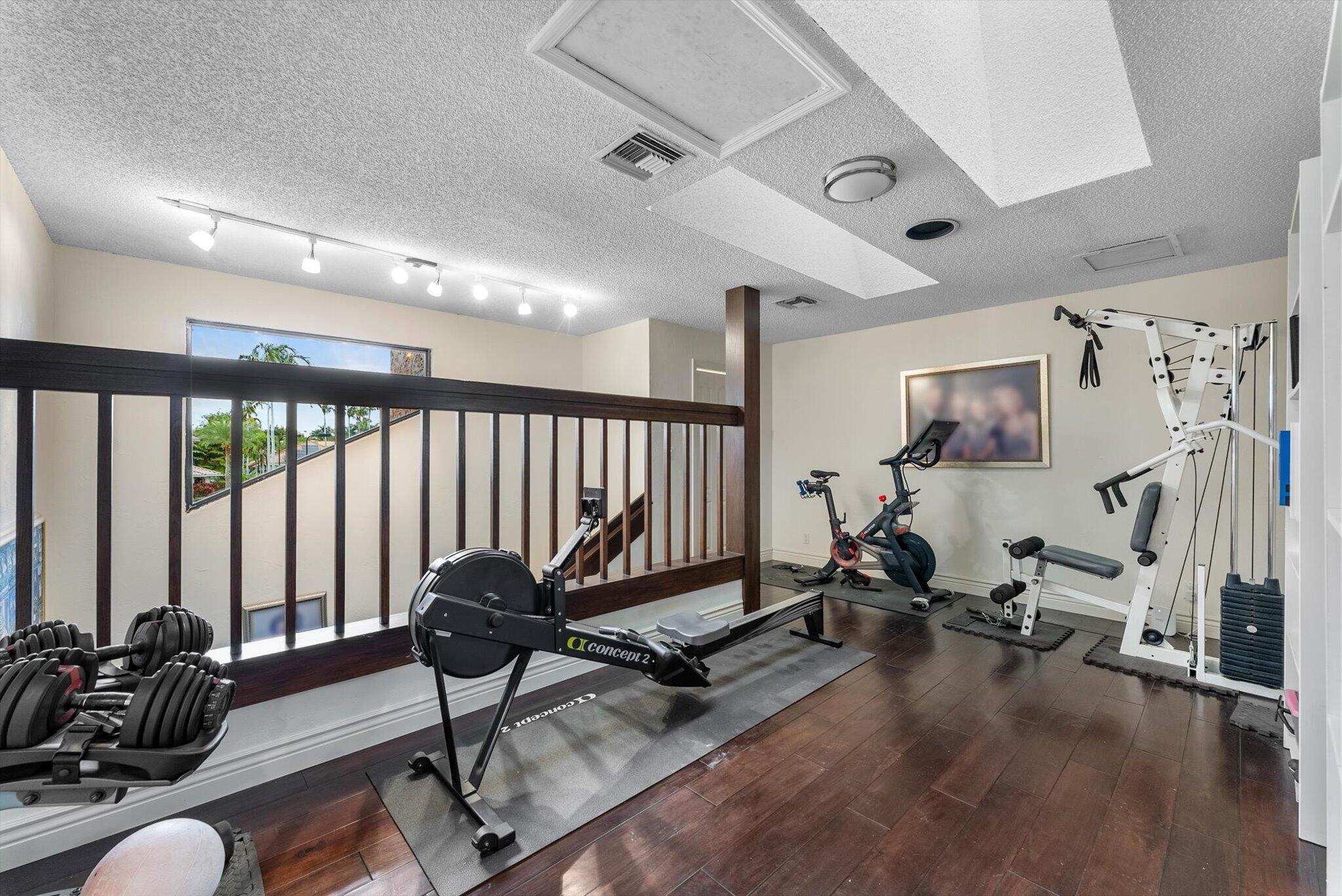 7276 Sidonia Court