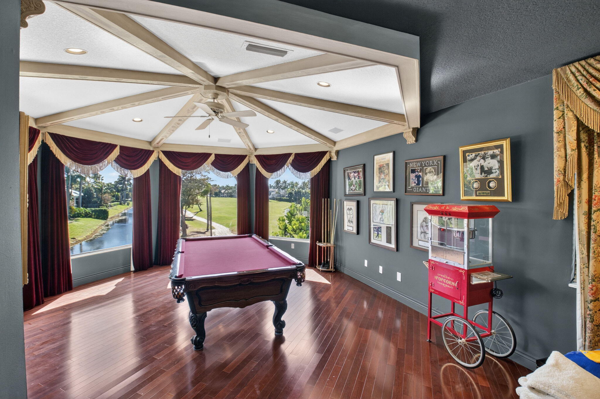 7000 Lions Head Lane