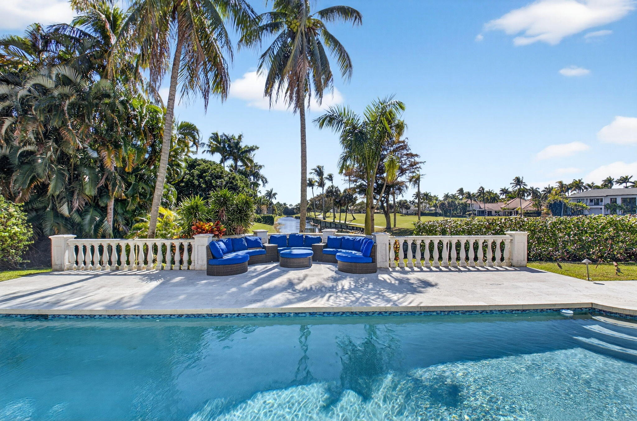 7000 Lions Head Lane