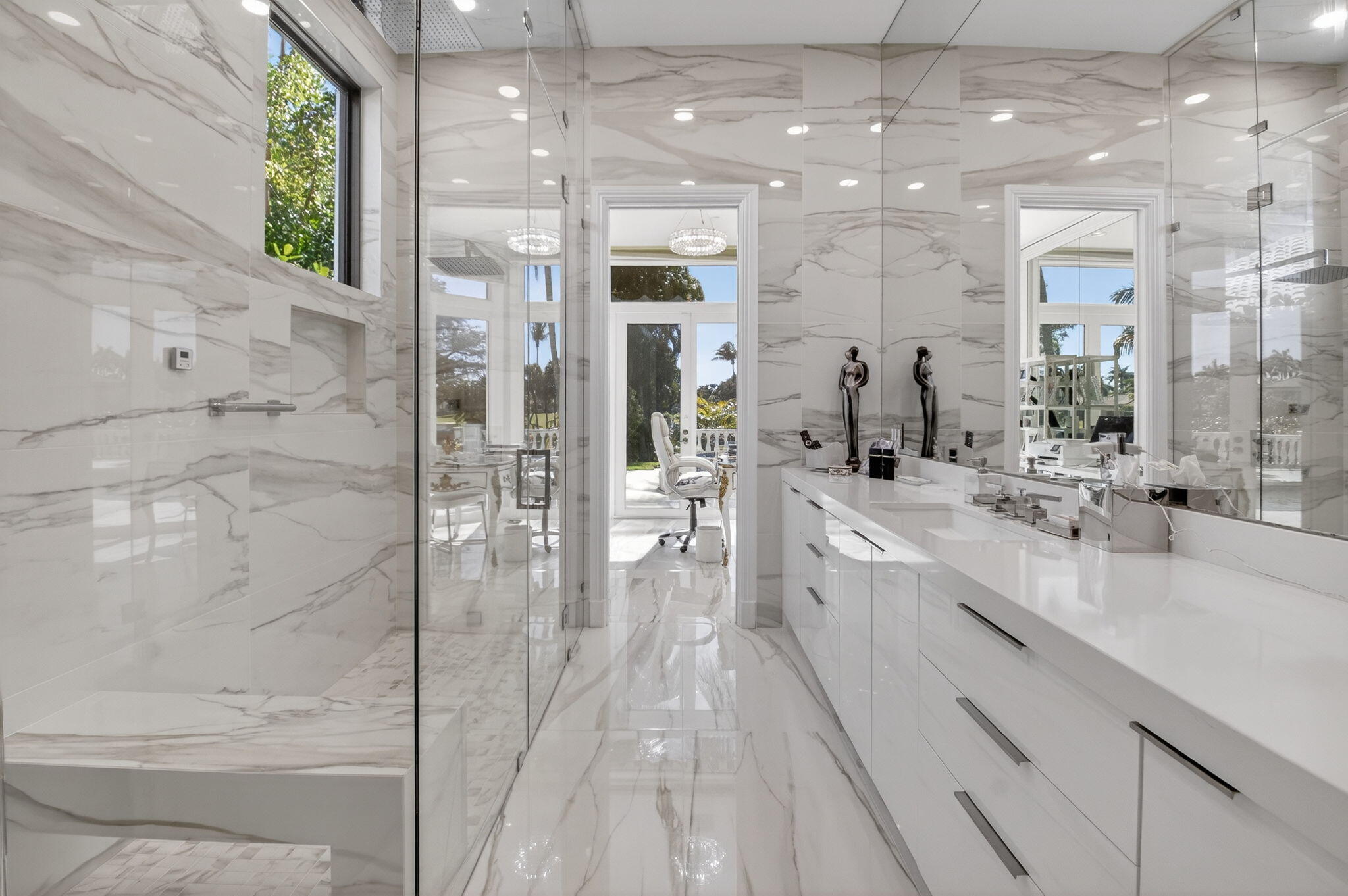 7000 Lions Head Lane