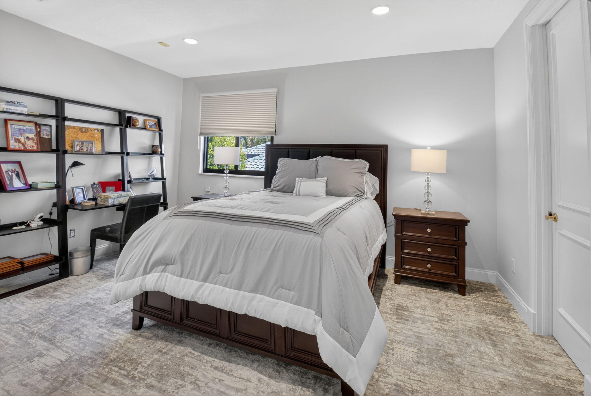 7000 Lions Head Lane