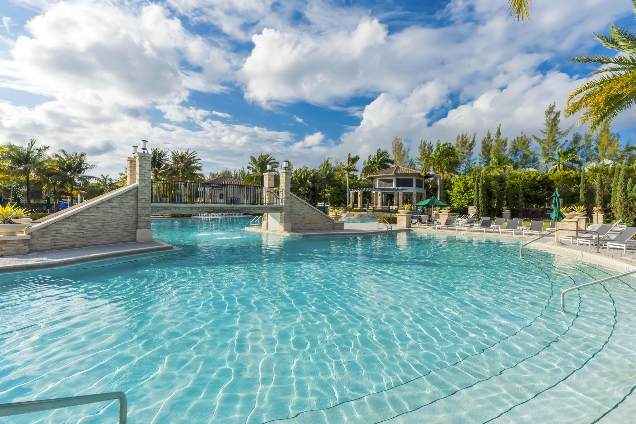 8015 NW 104th Avenue 6