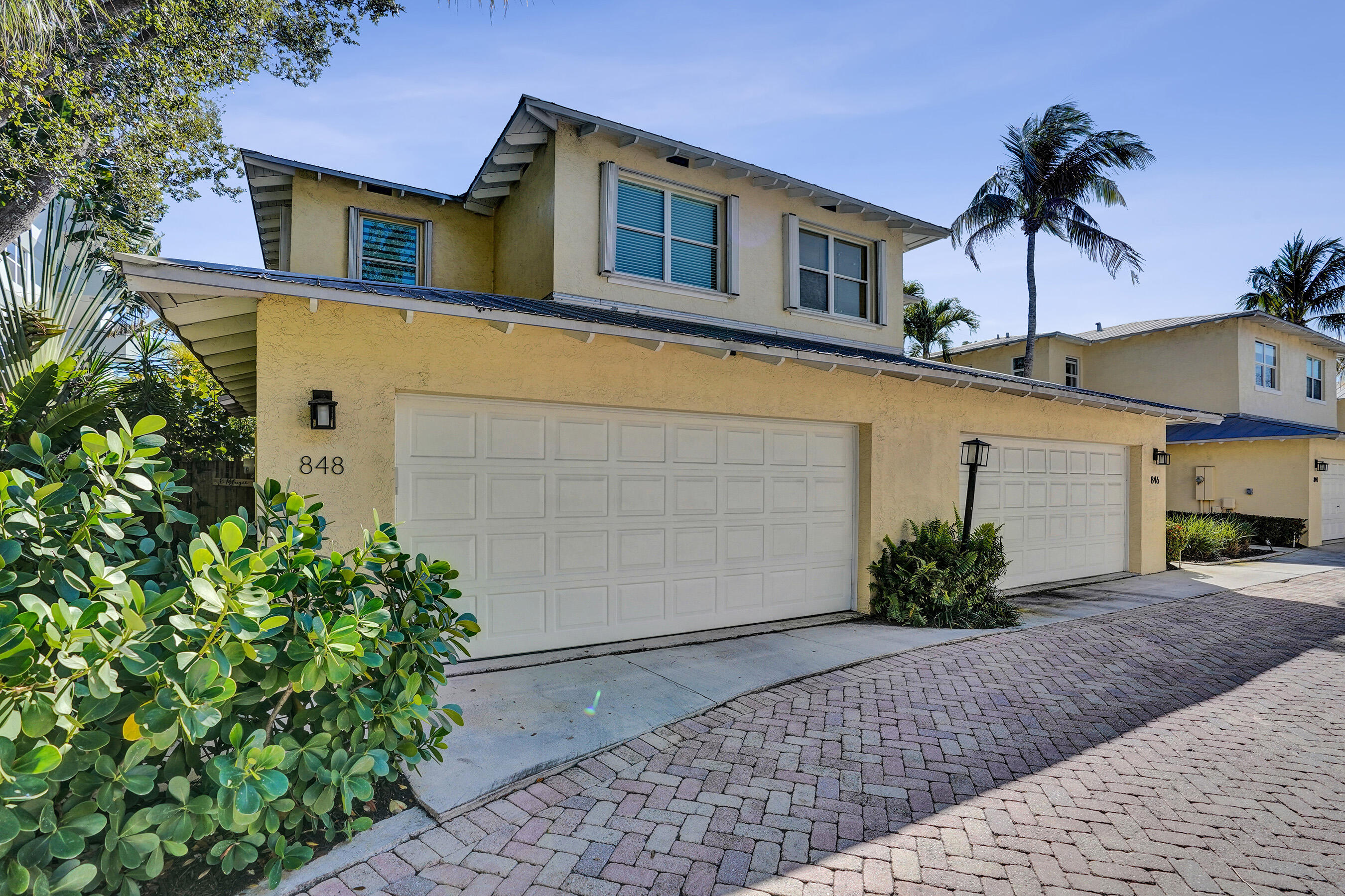848 SE 4th Court
