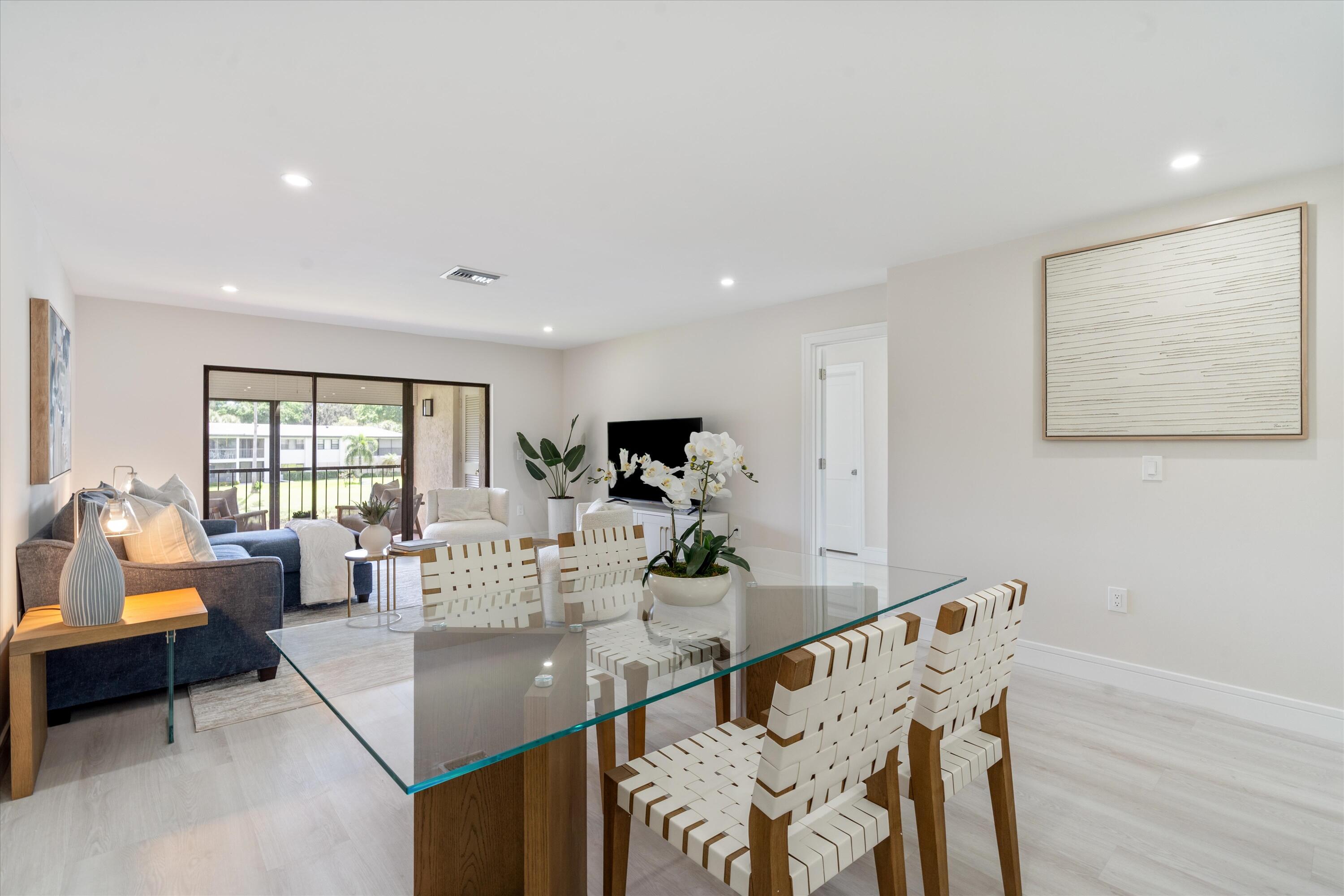 32 Southport Lane D