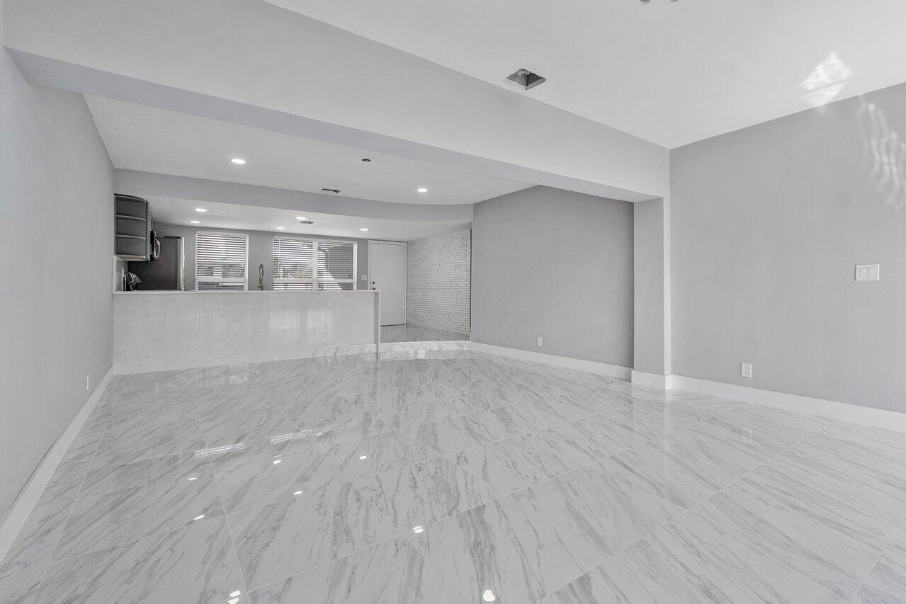 708-710 NE 23rd Avenue