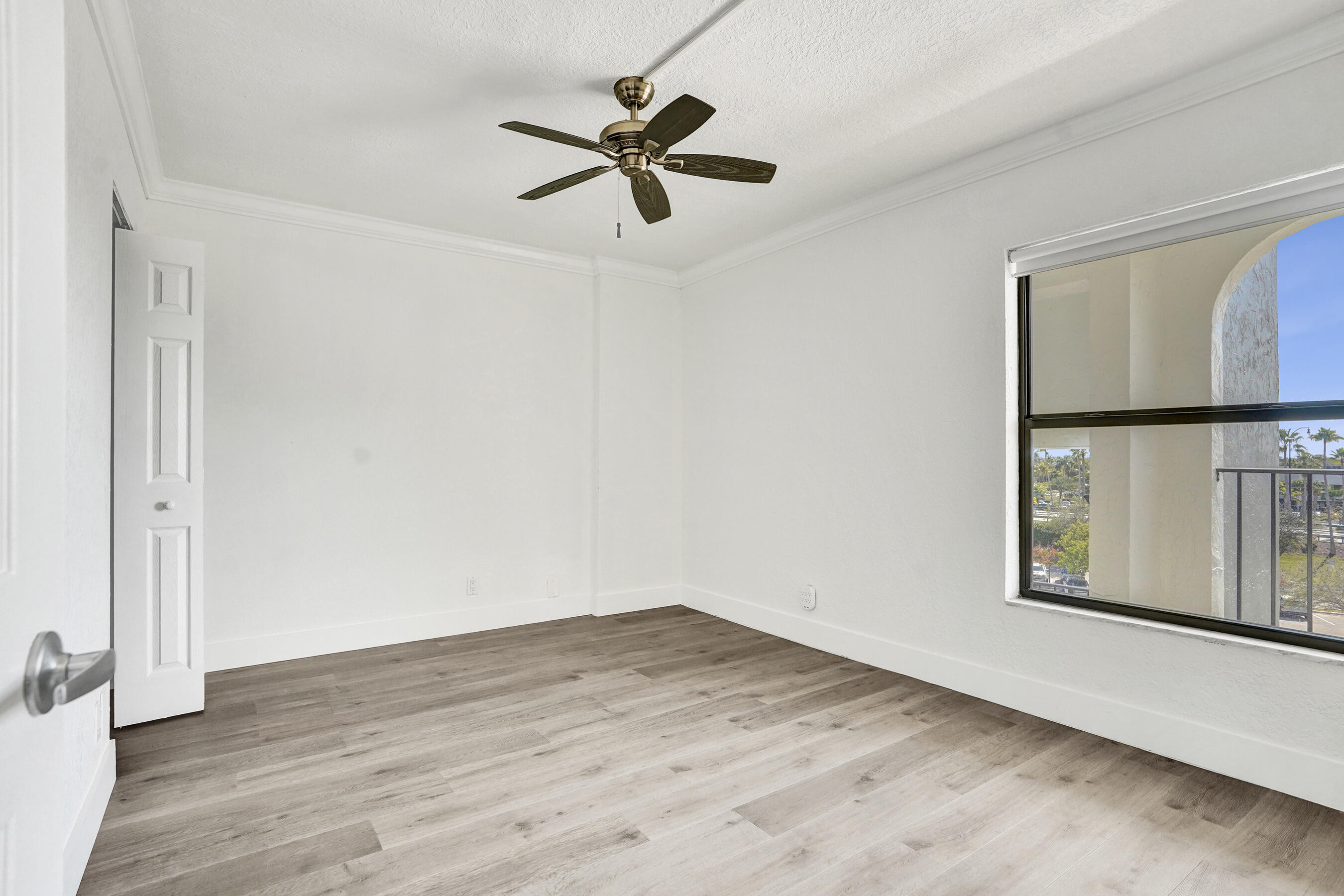 1631 Riverview Road 507