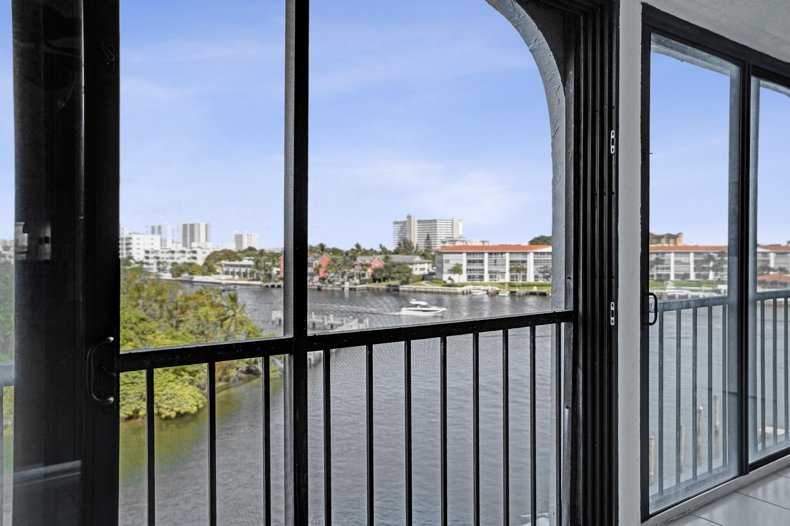 1631 Riverview Road 507