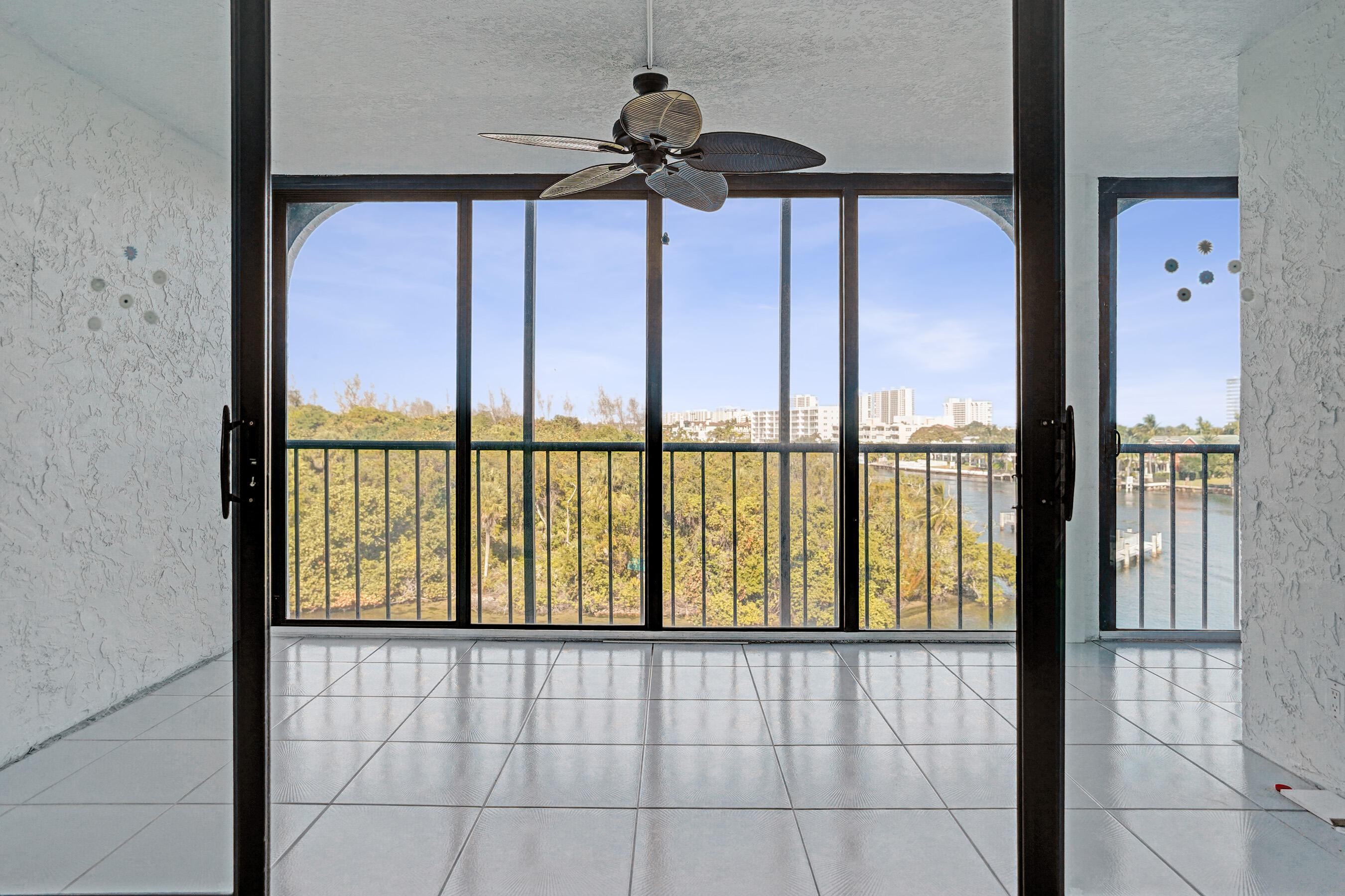 1631 Riverview Road 507