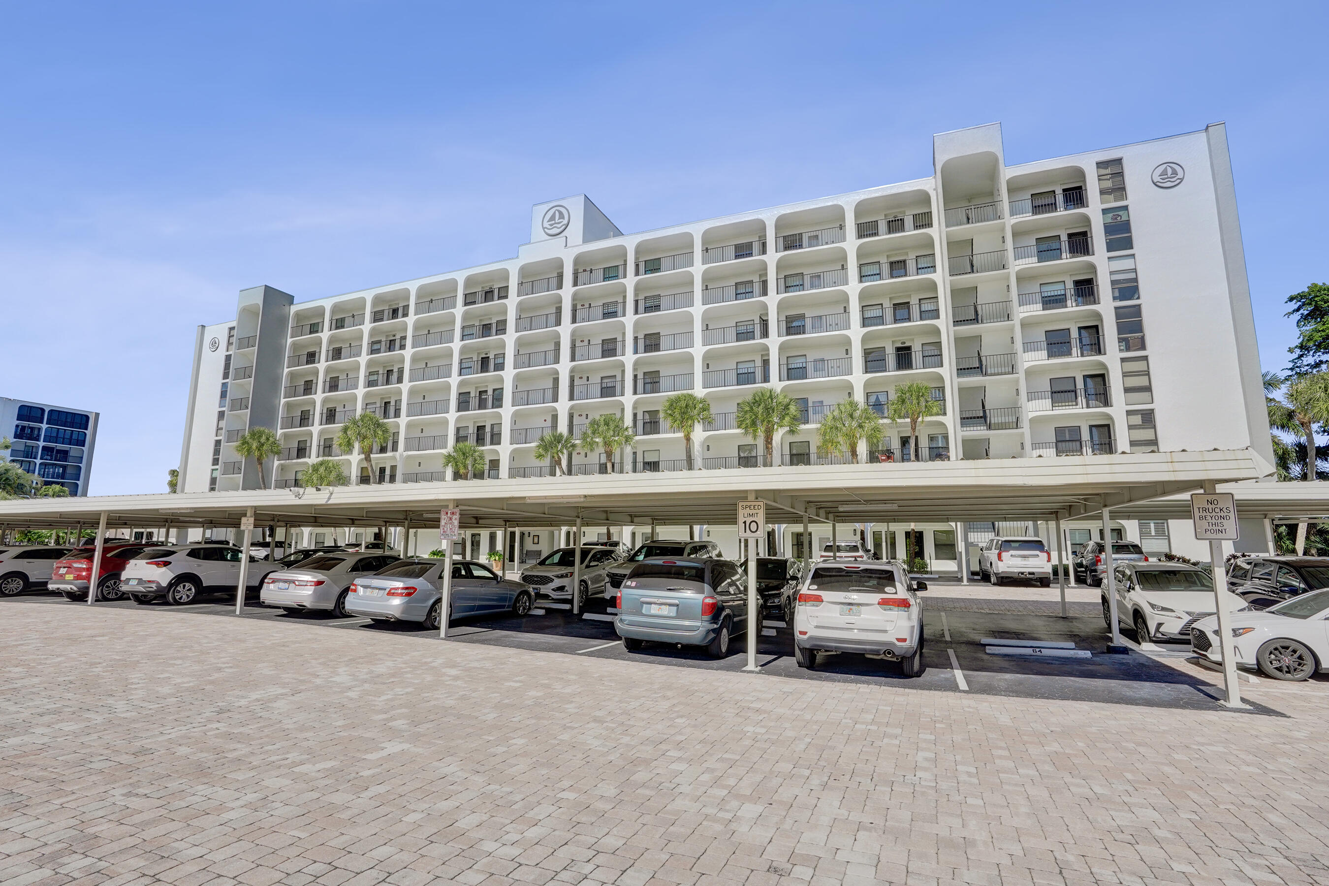 1631 Riverview Road 507