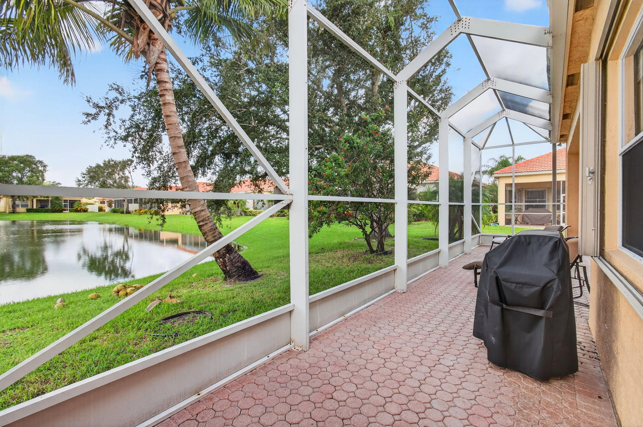 15845 Vivanco Street