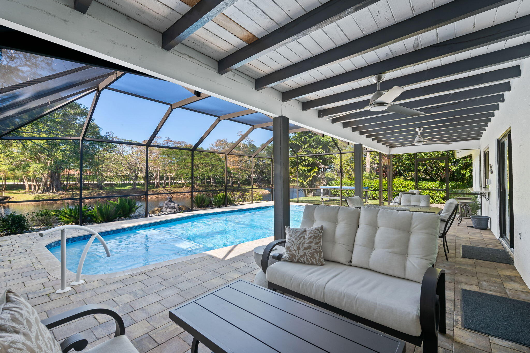 2901 NW 24 Terrace N