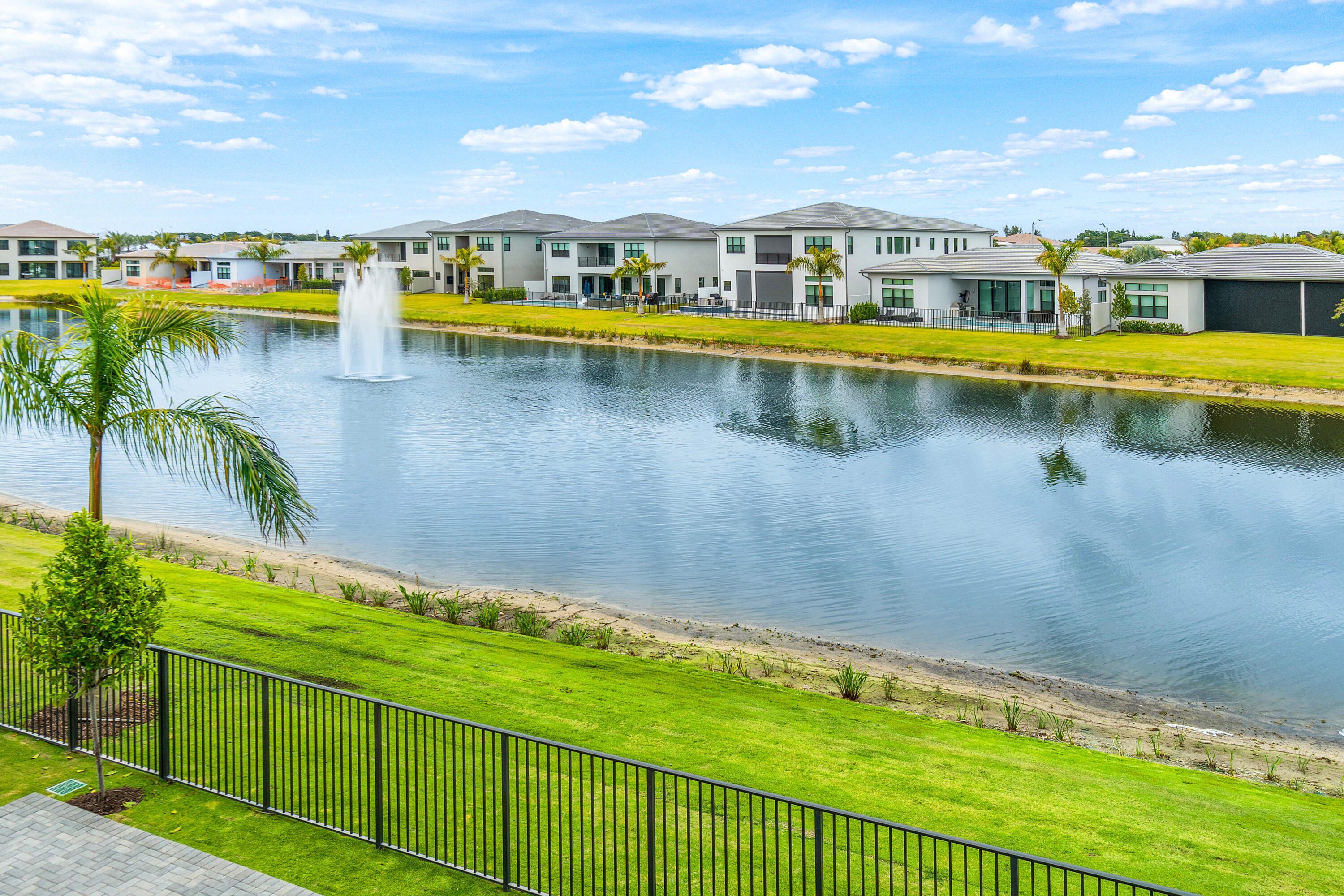 9491 Riverside Park Drive