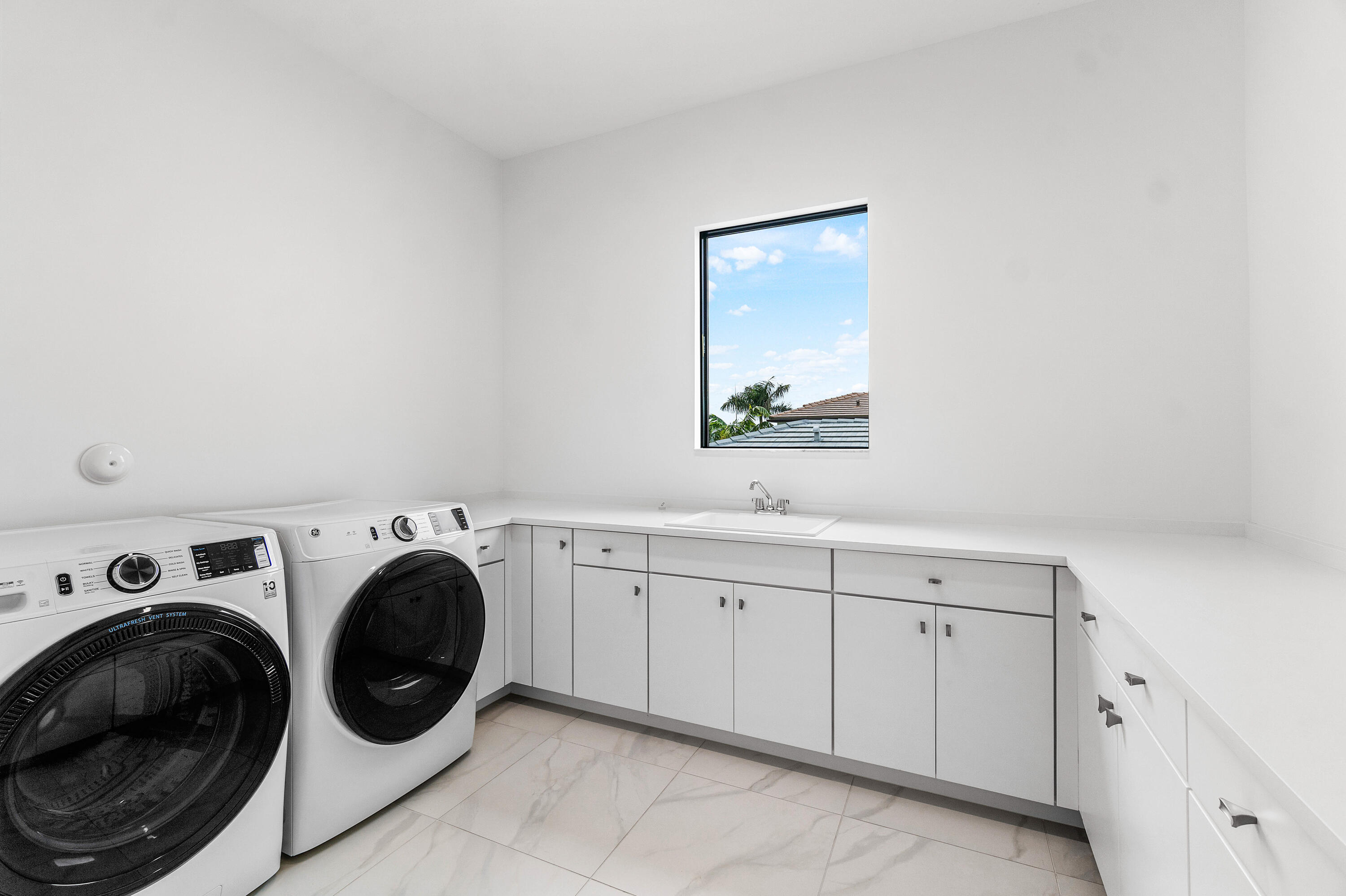 9491 Riverside Park Drive