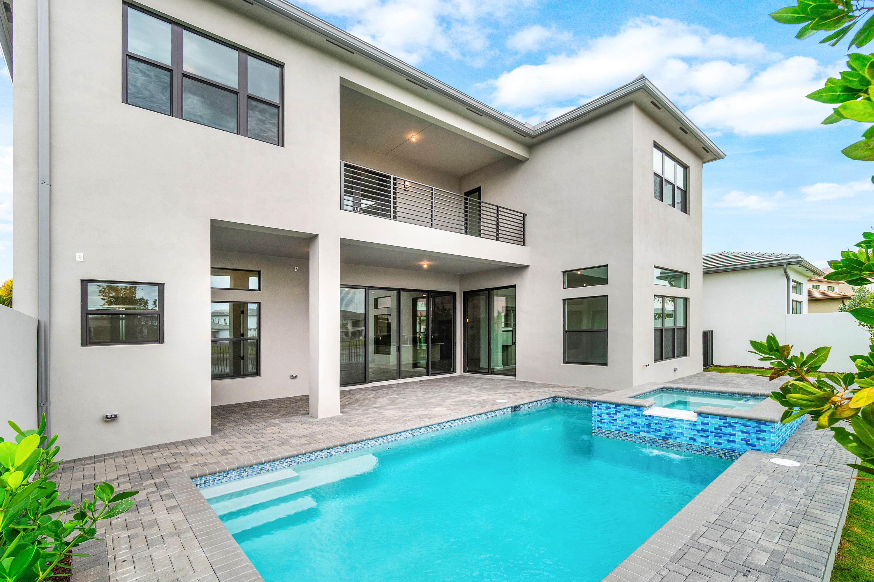 9491 Riverside Park Drive