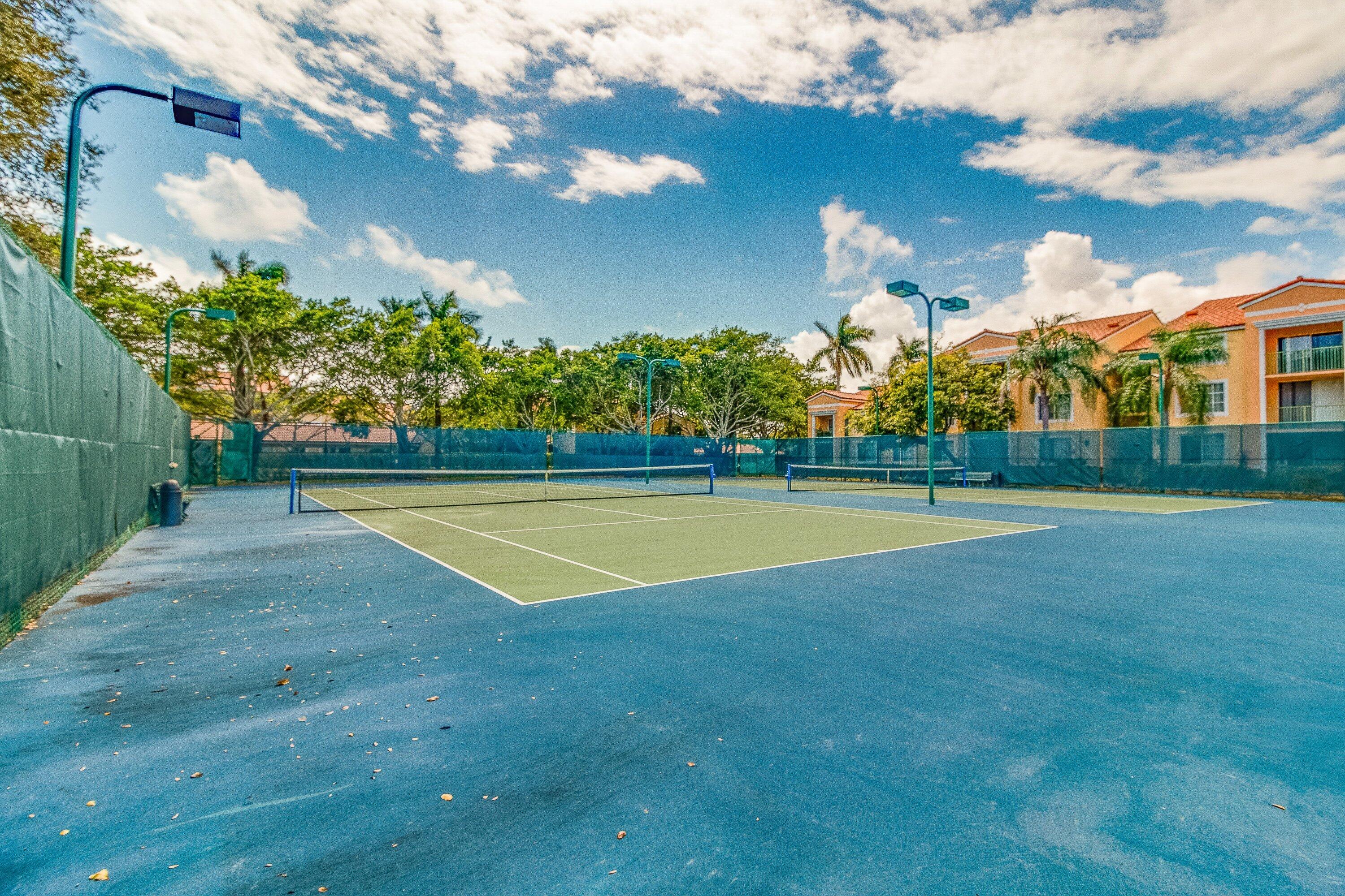 117 Yacht Club Way 206