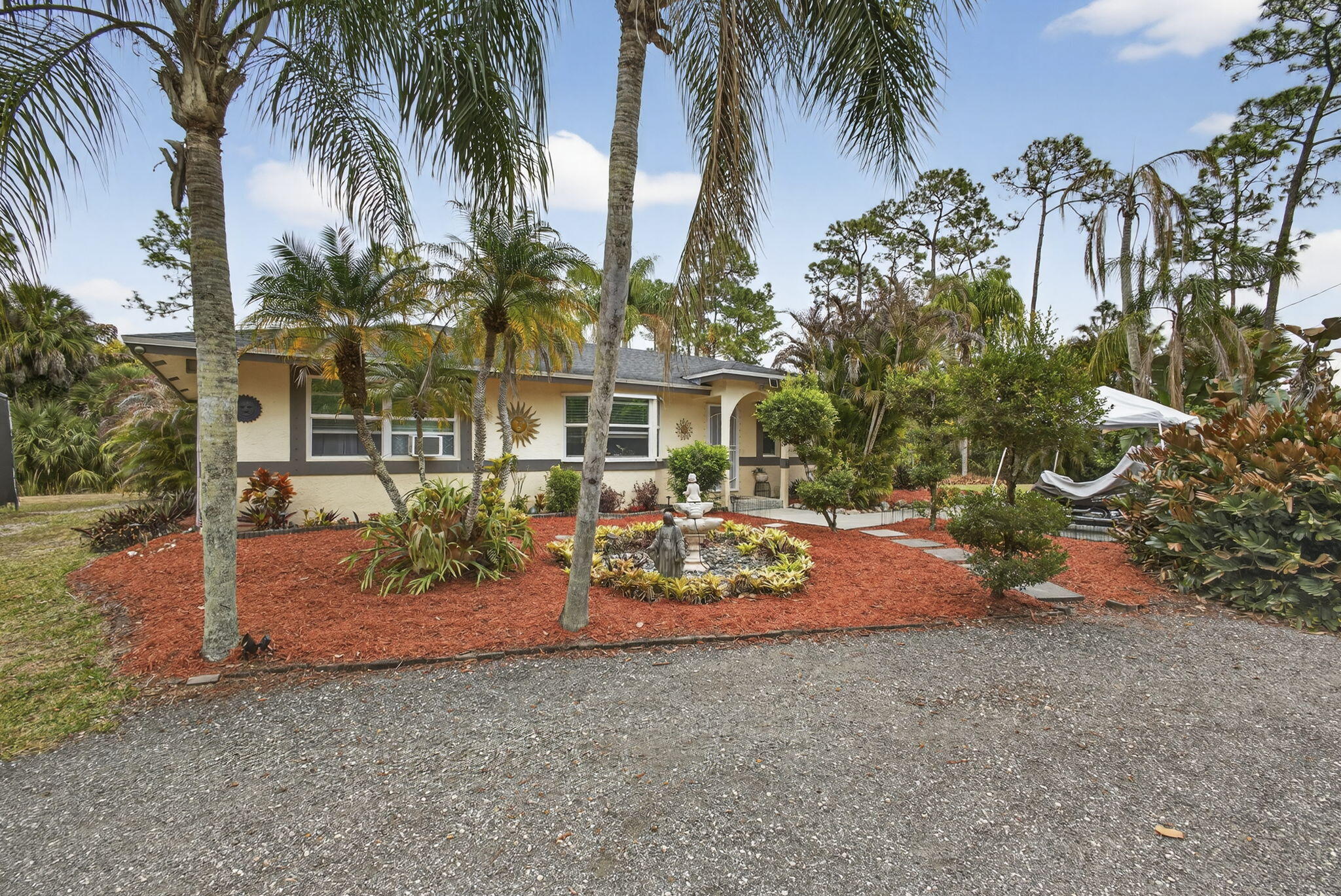 15773 85th Road N