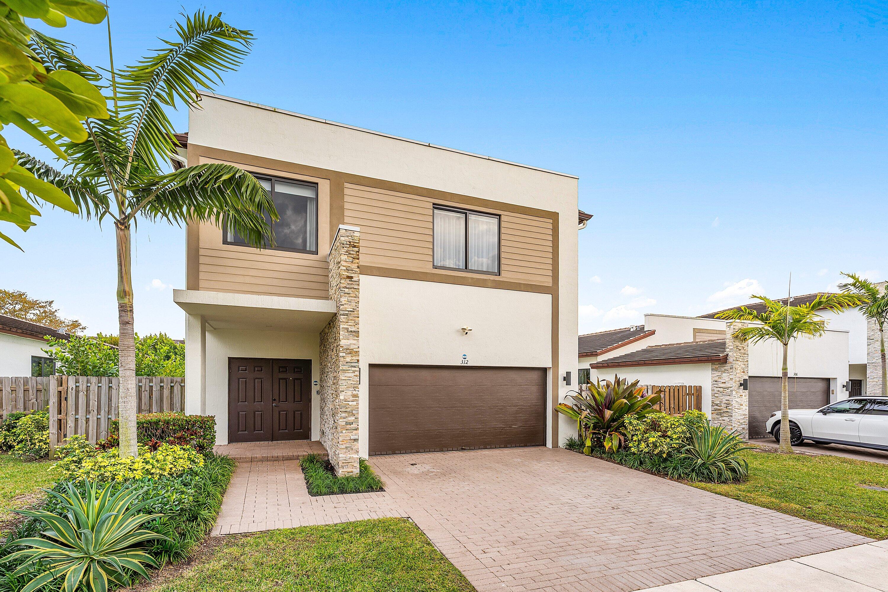 312 NE 210th Way