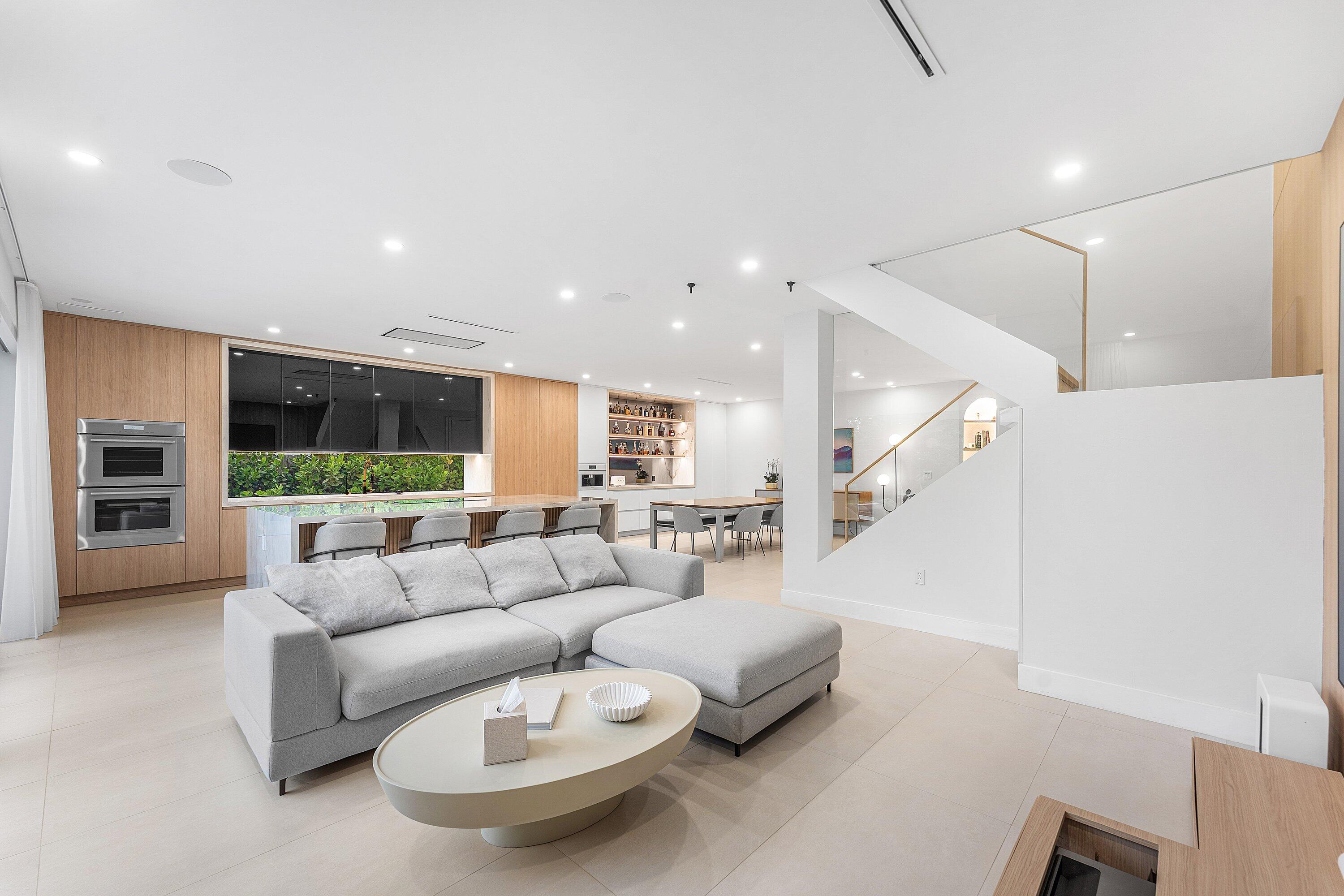 312 NE 210th Way