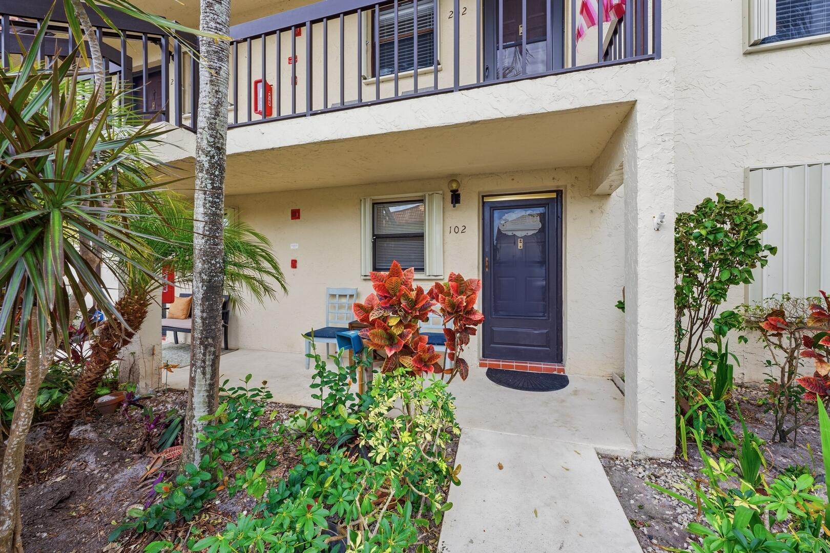 7142 Golf Colony Court 102