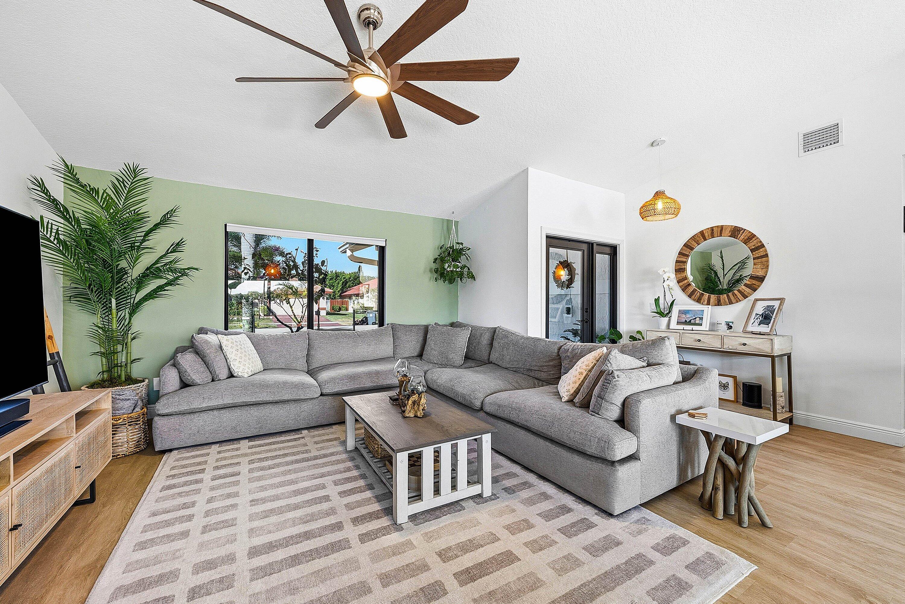 5657 Aspen Ridge Circle