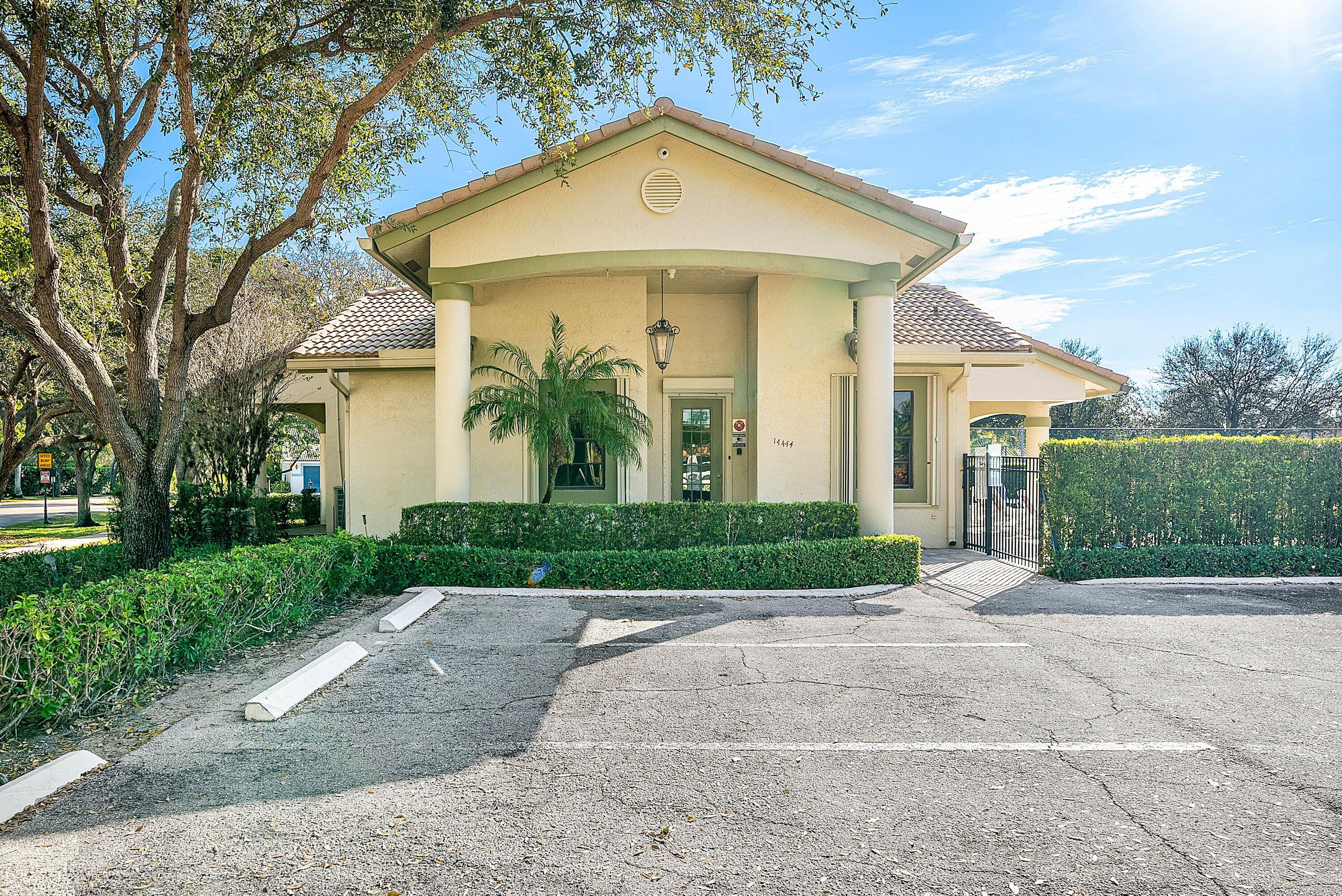 5657 Aspen Ridge Circle