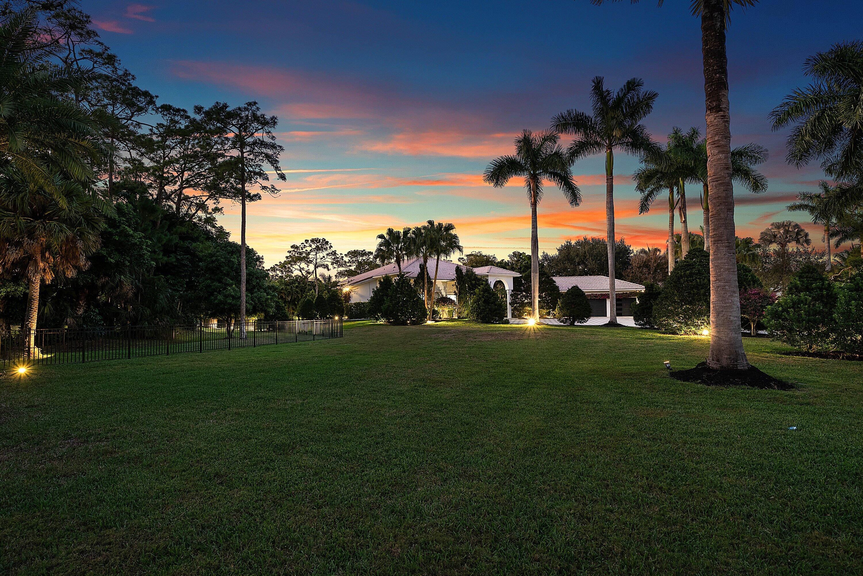 6715 E Calumet Circle