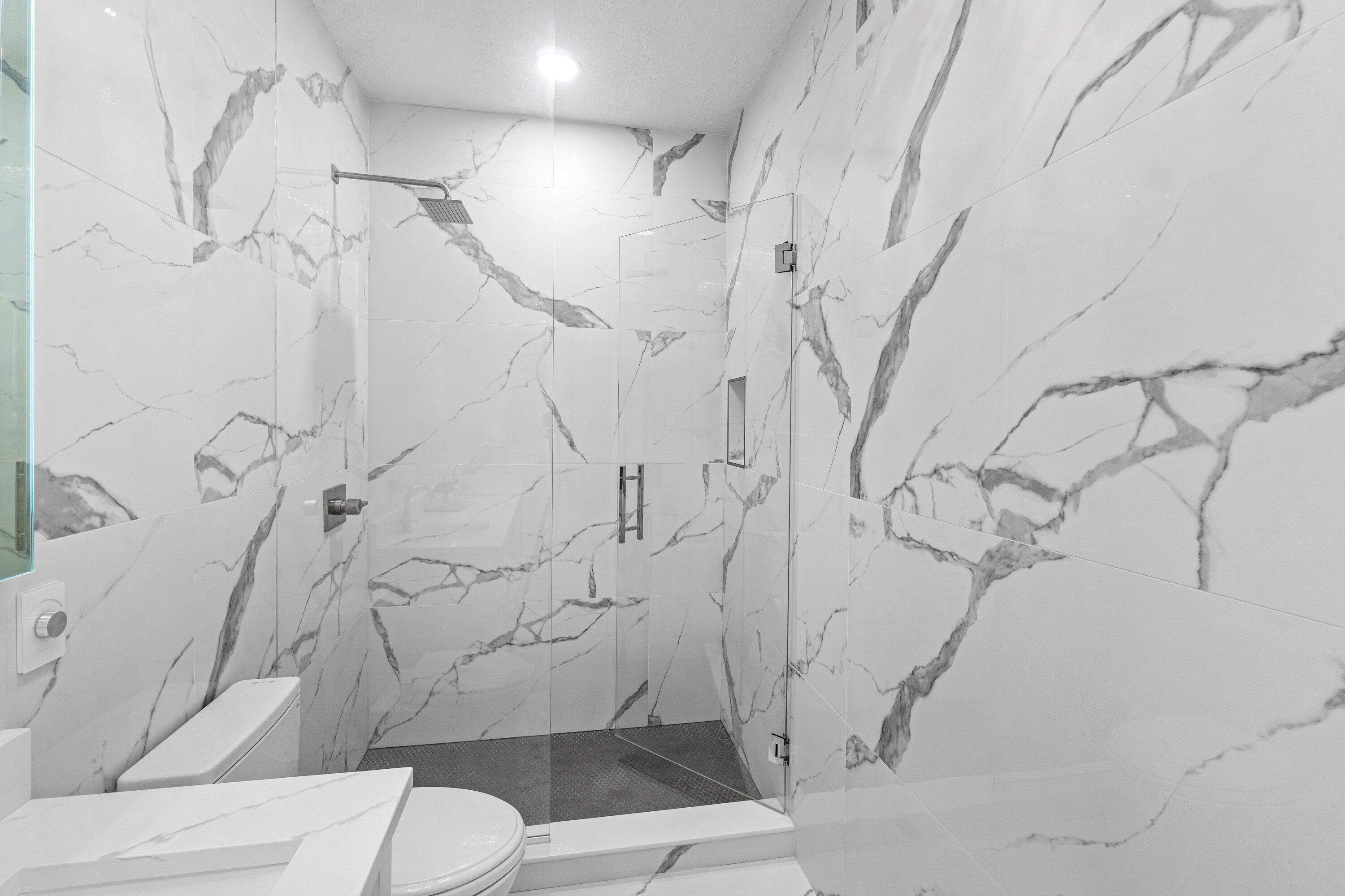 6715 E Calumet Circle