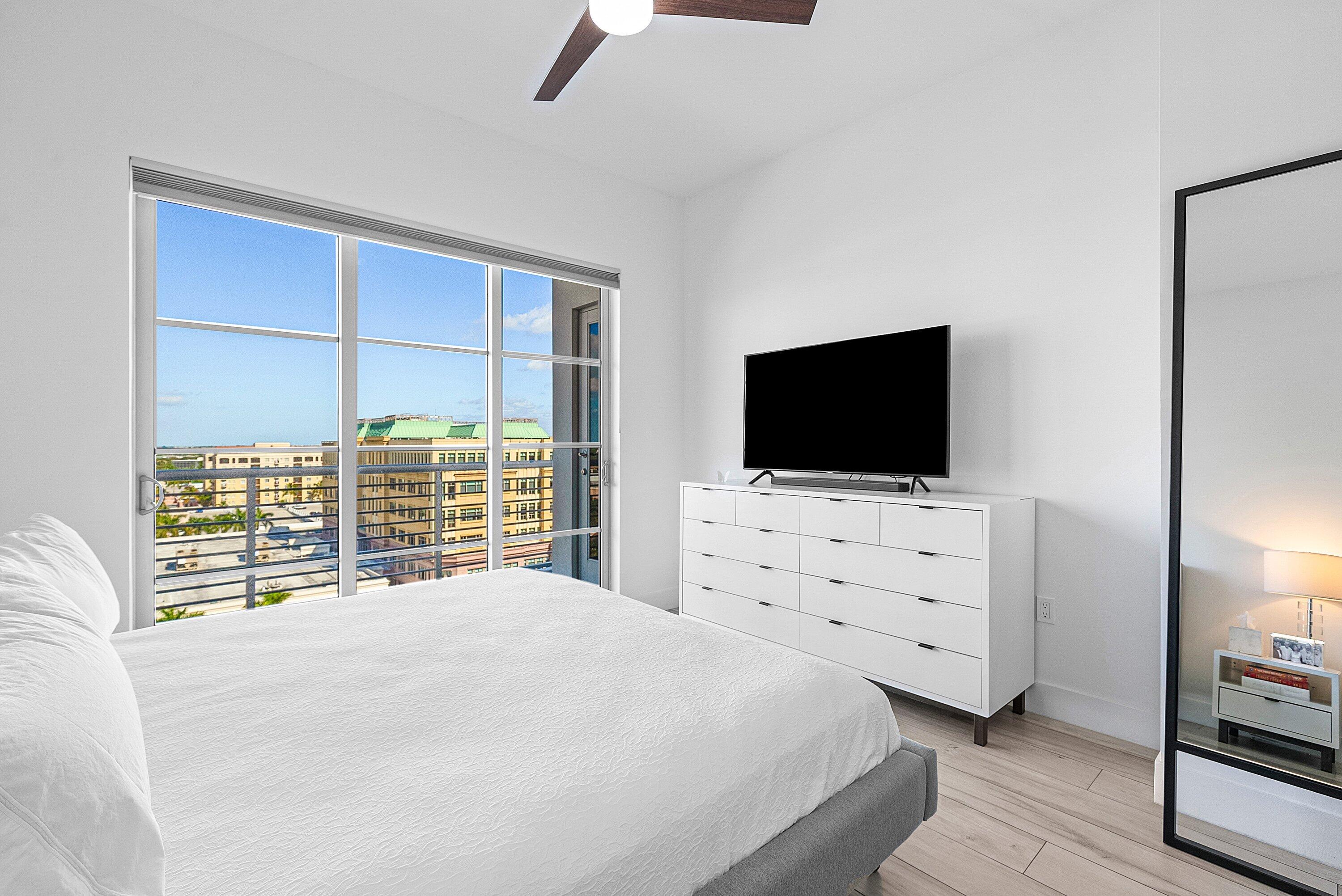 155 E Boca Raton Road Unit: 1019