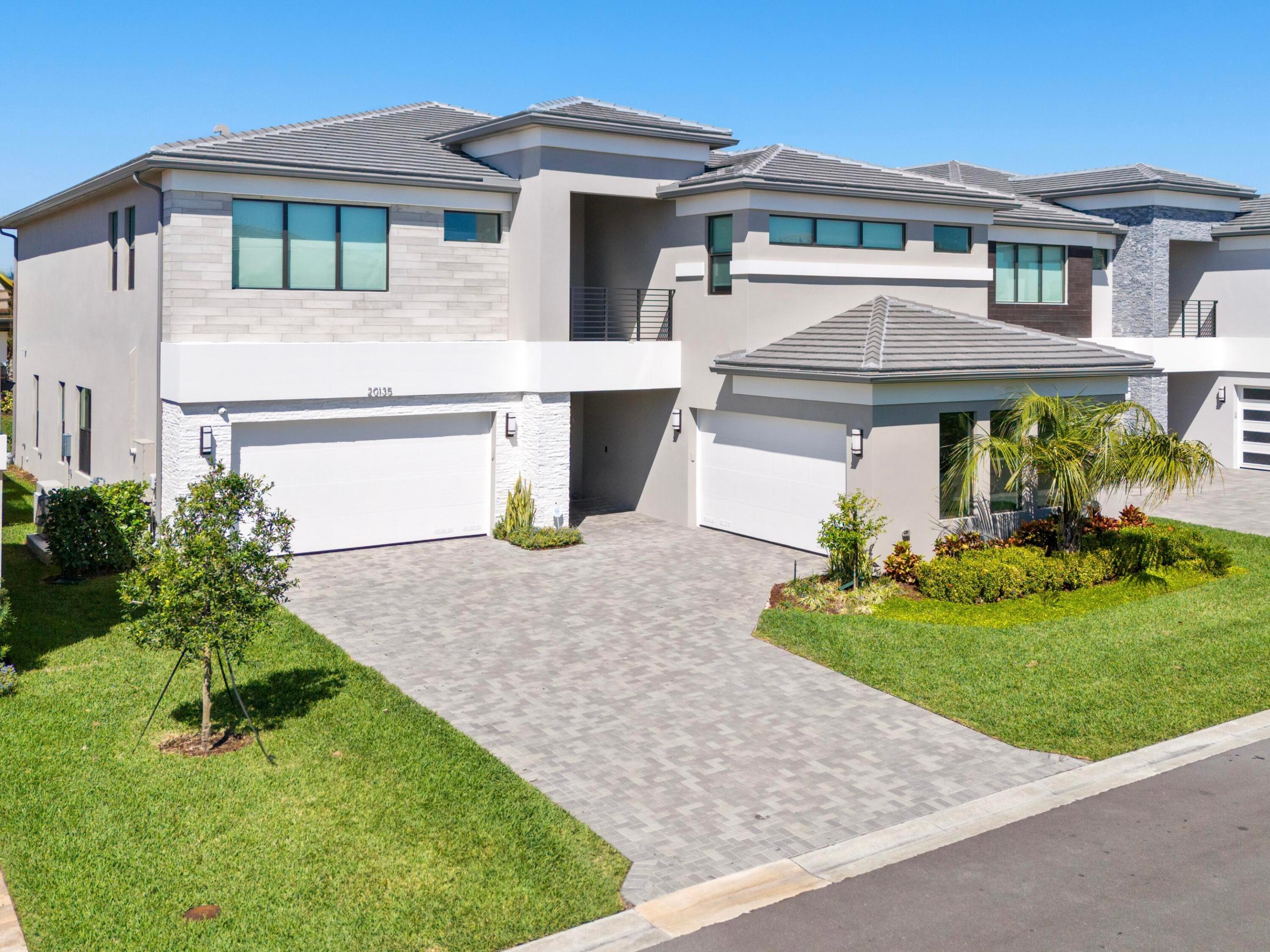 20135 Casa De Campo Lane