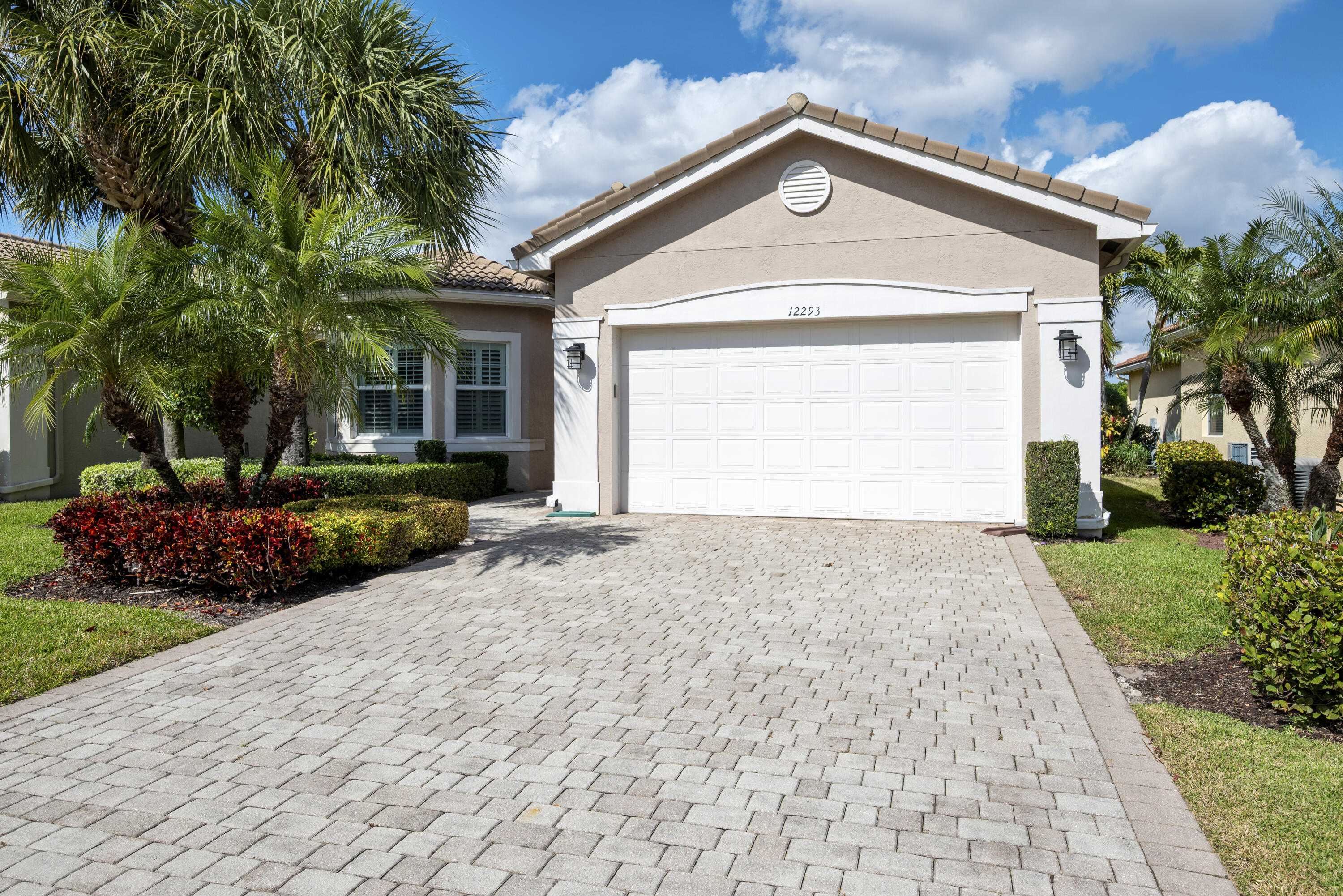 12293 Laguna Valley Terrace