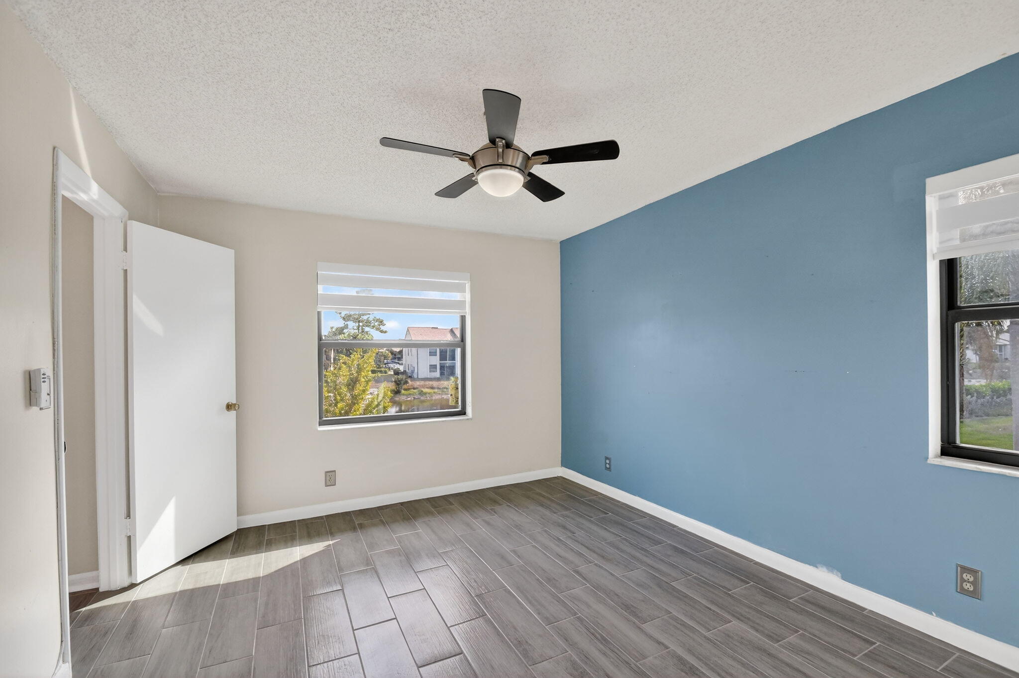 7142 Golf Colony Court 206