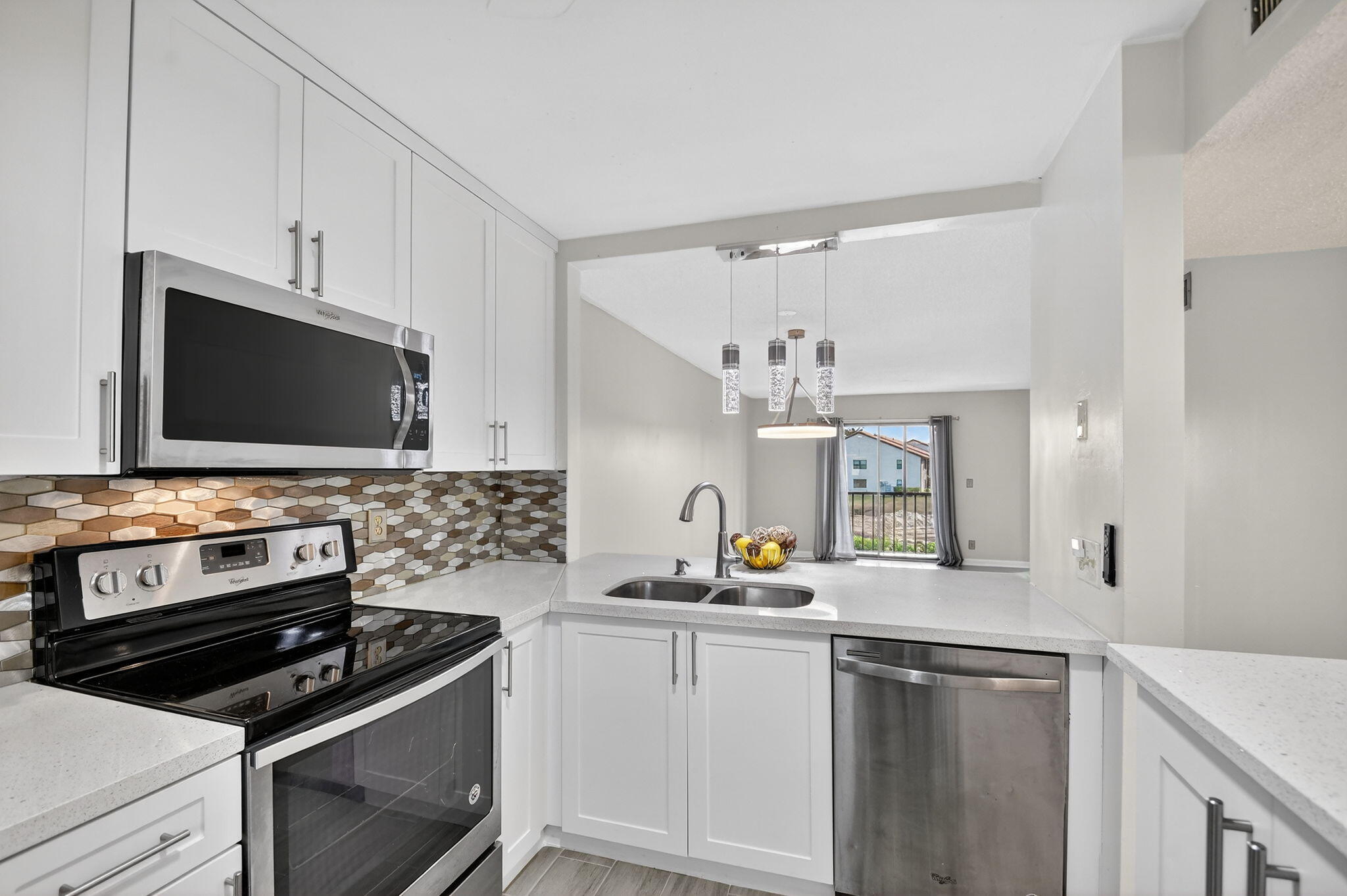 7142 Golf Colony Court 206