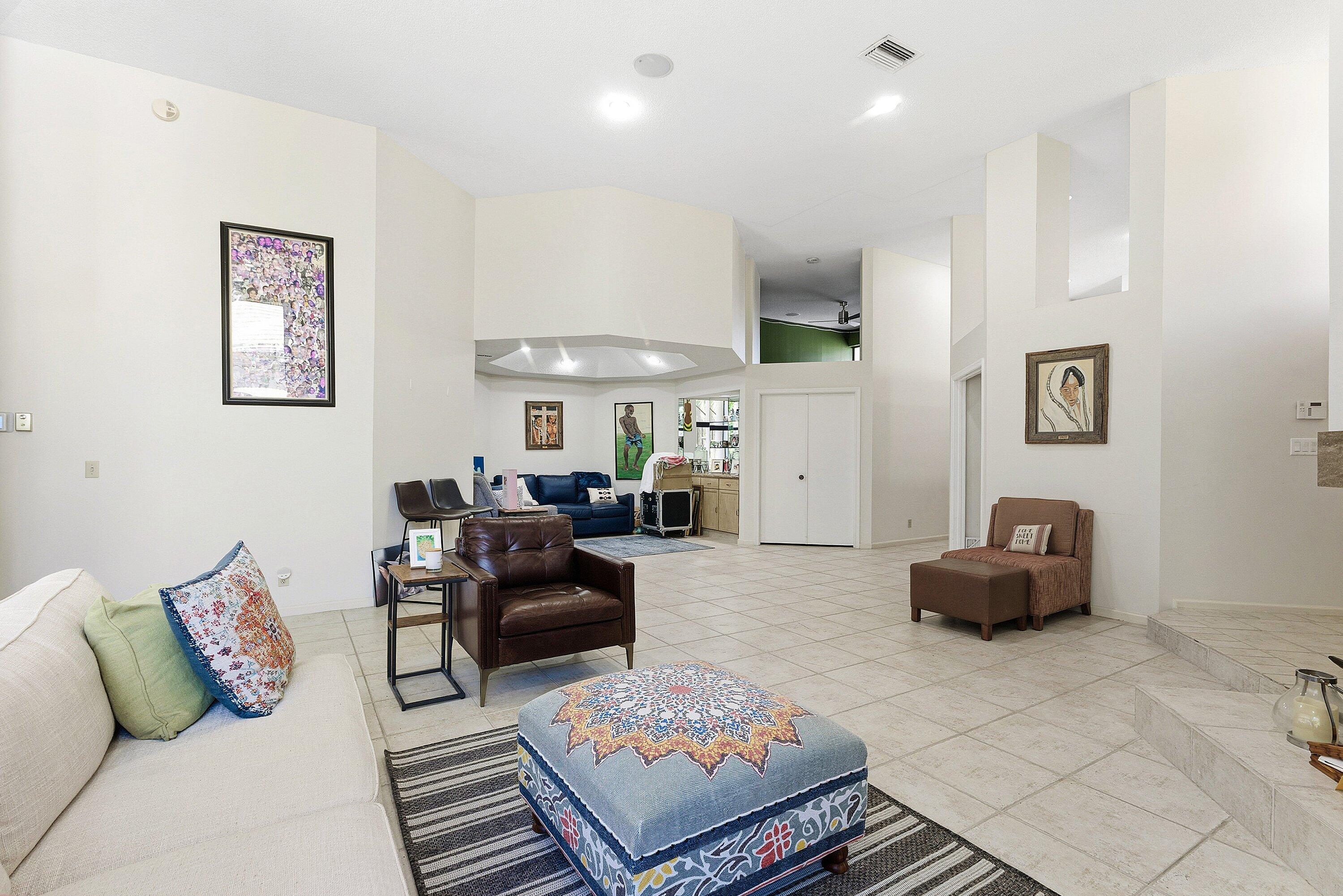 1120 Sand Drift Way A