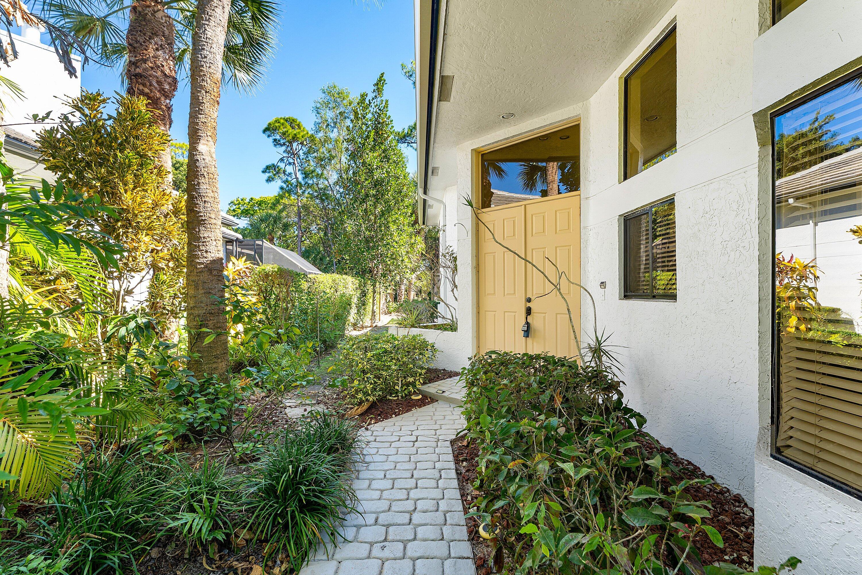 1120 Sand Drift Way A