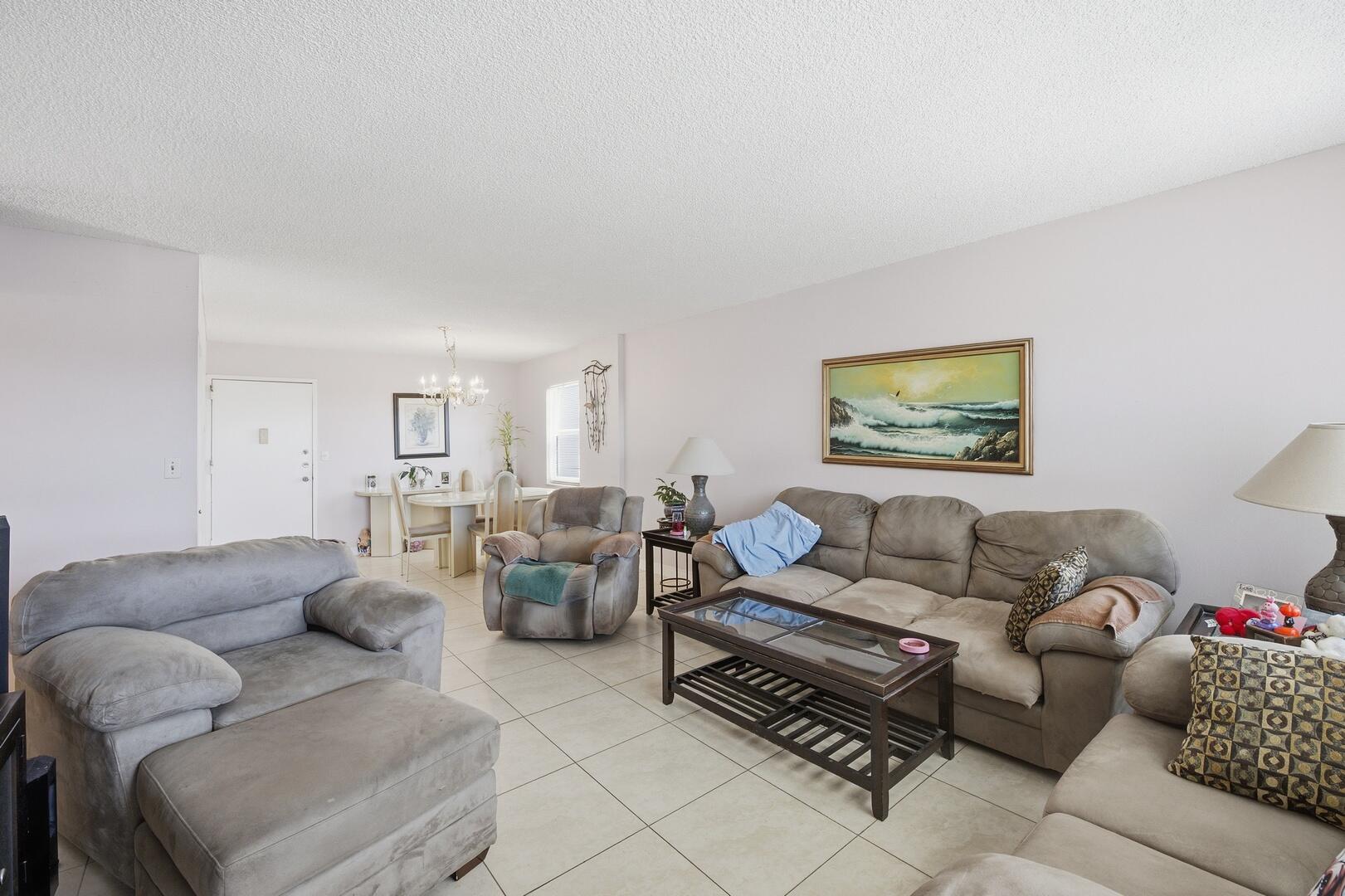 401 Golden Isles Drive 1009