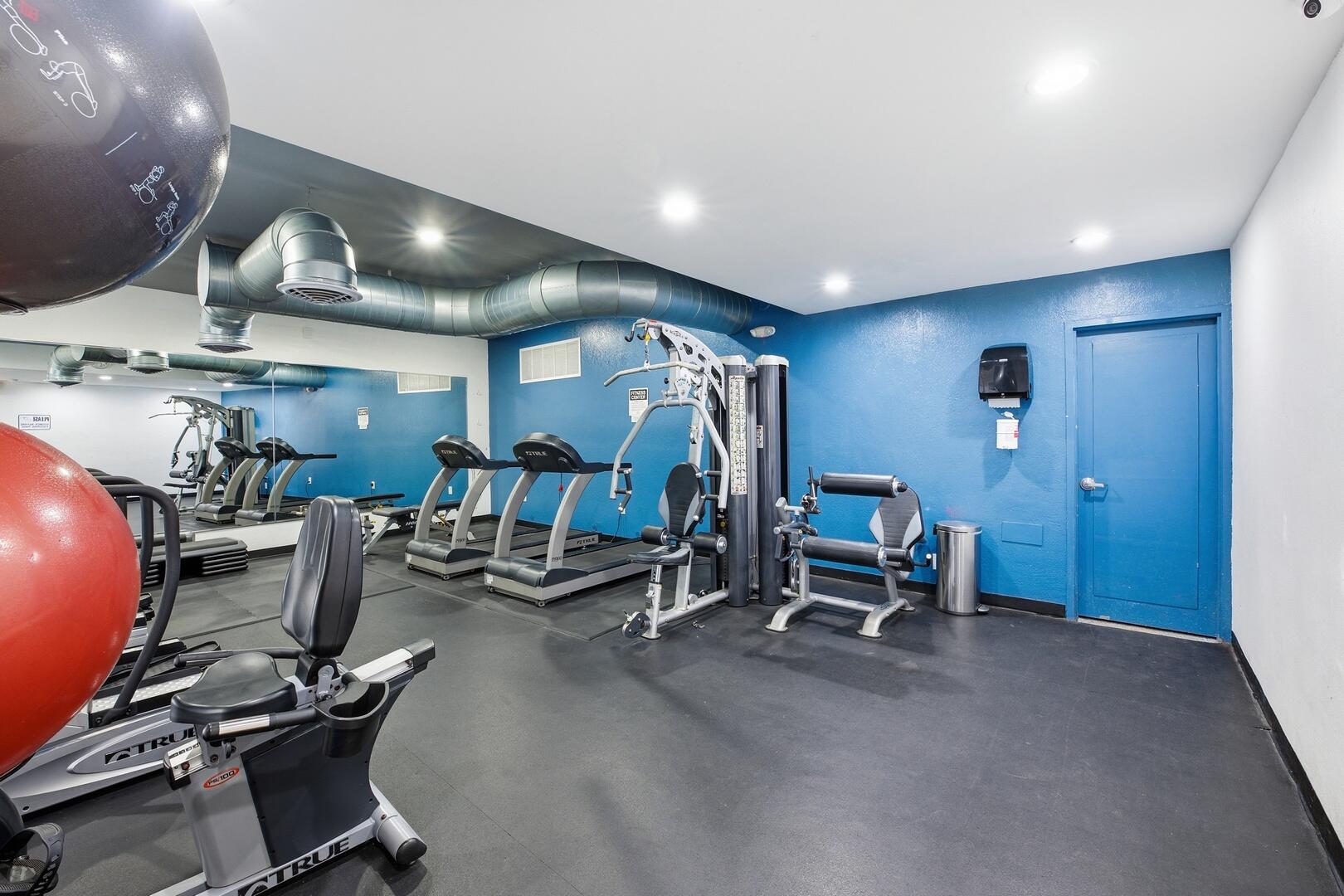 401 Golden Isles Drive 1009