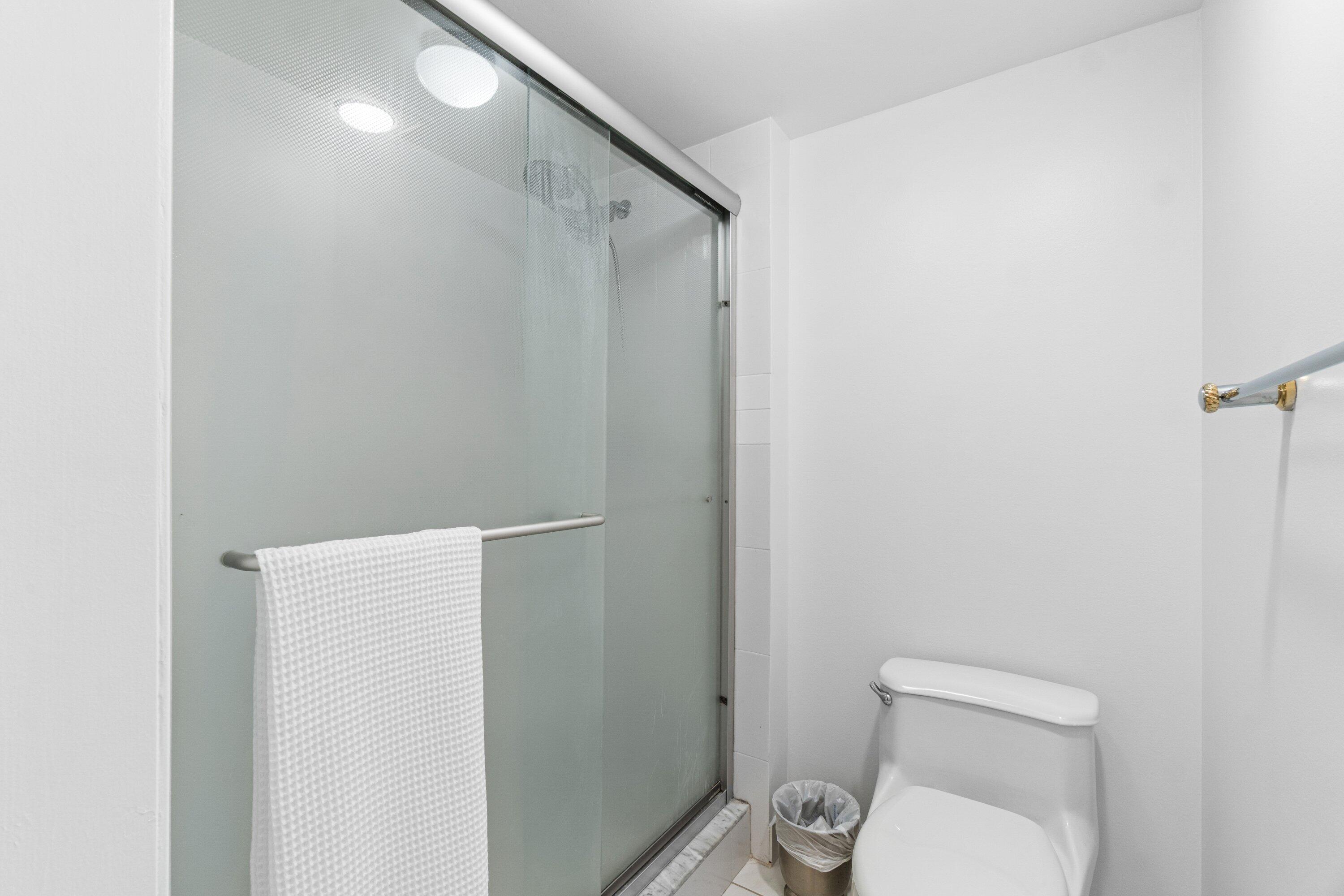 23200 Camino Del Mar 604