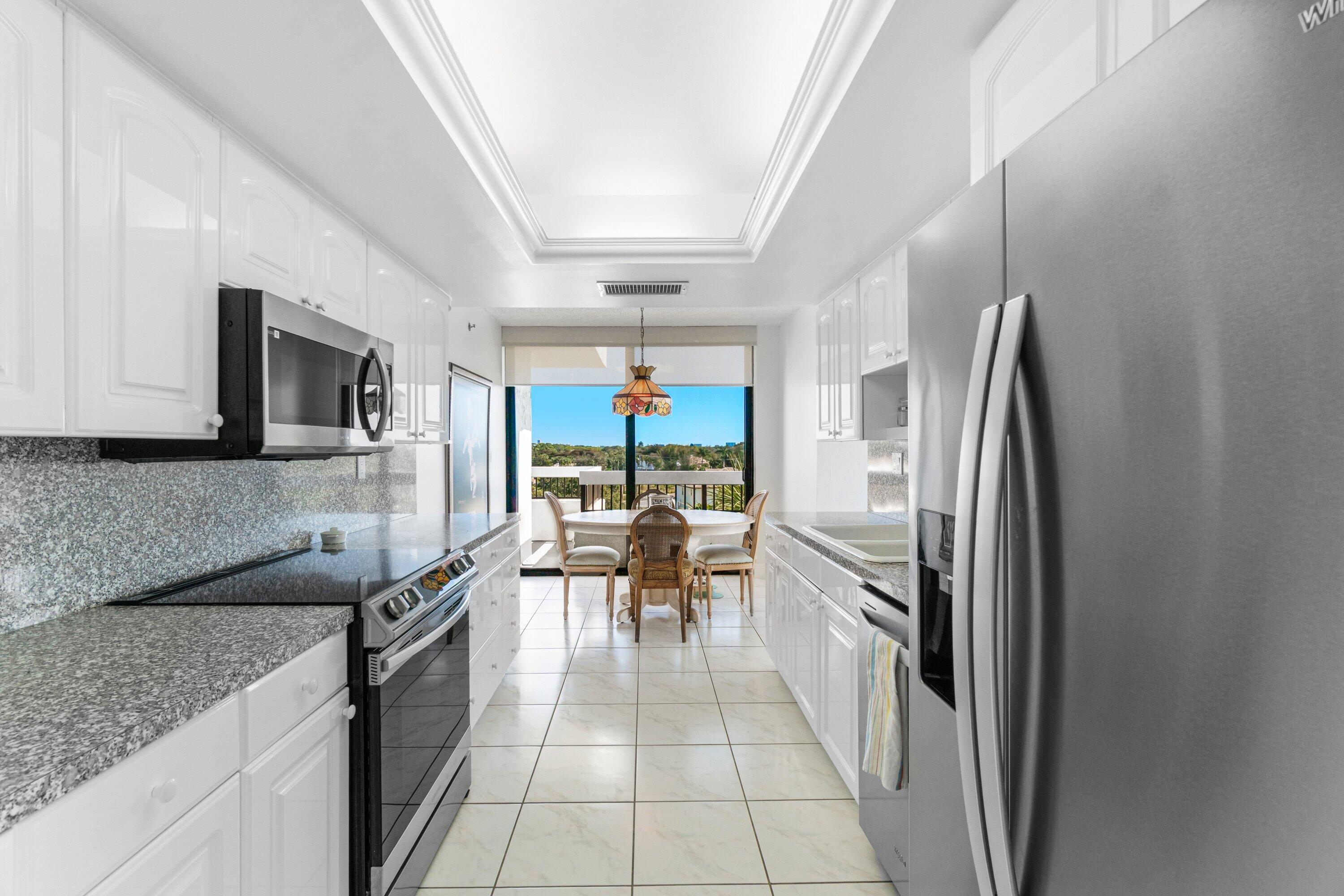 23200 Camino Del Mar 604