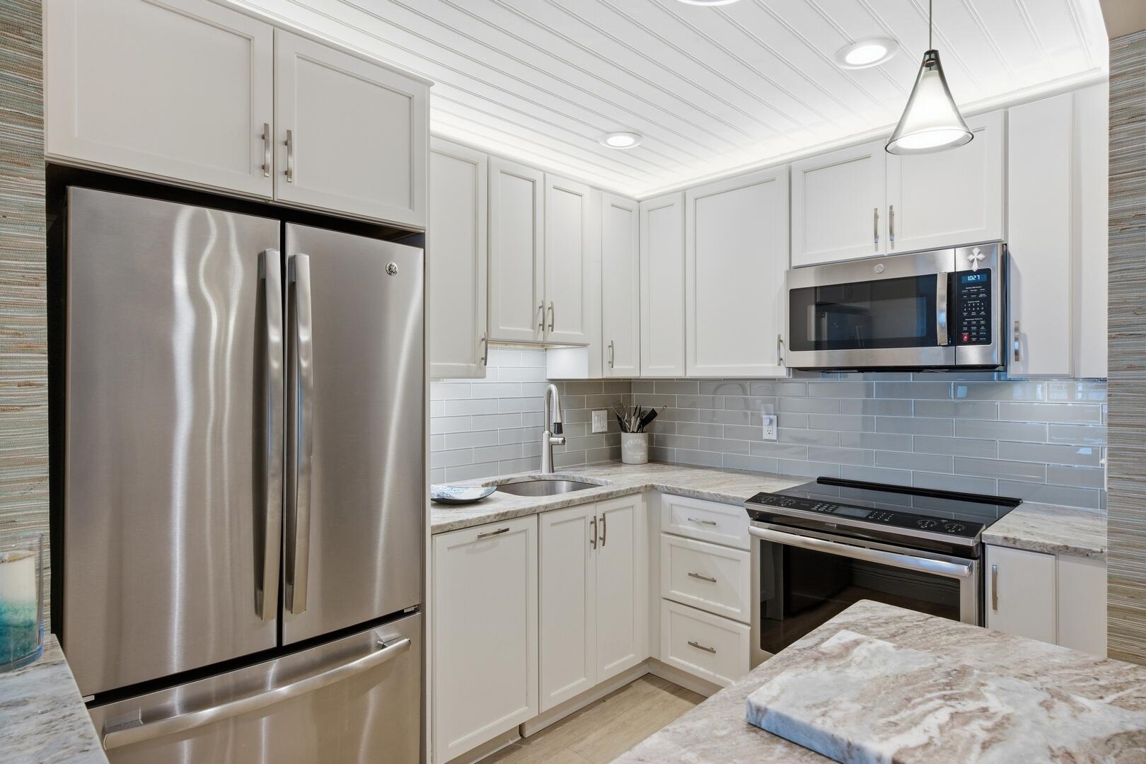 111 Shore Court 305-C, North Palm Beach Unit: 305-C