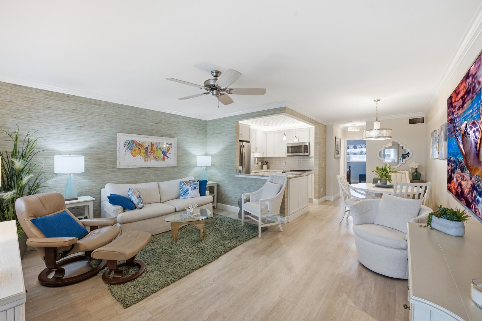 111 Shore Court 305-C, North Palm Beach Unit: 305-C