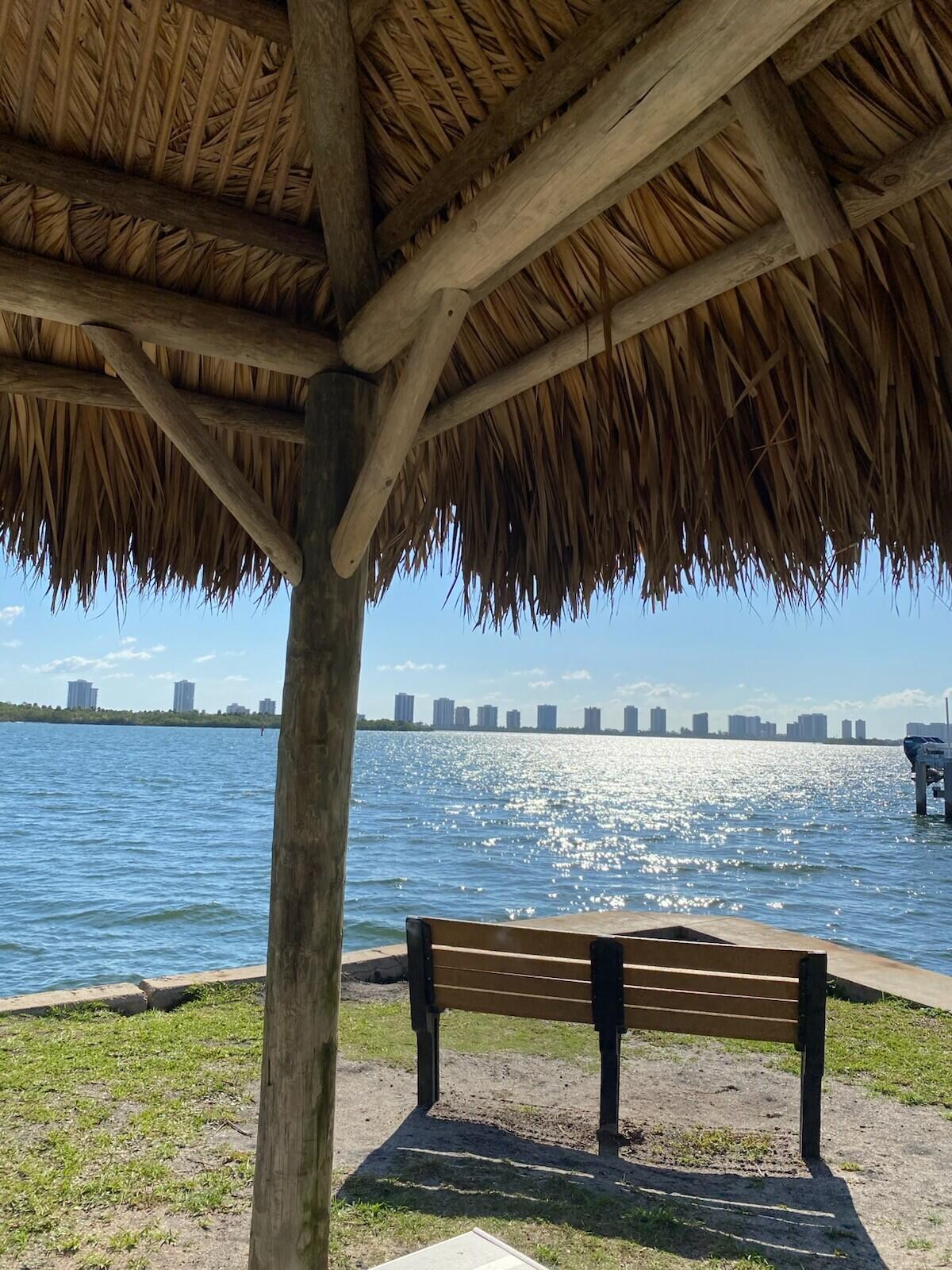 111 Shore Court 305-C, North Palm Beach Unit: 305-C