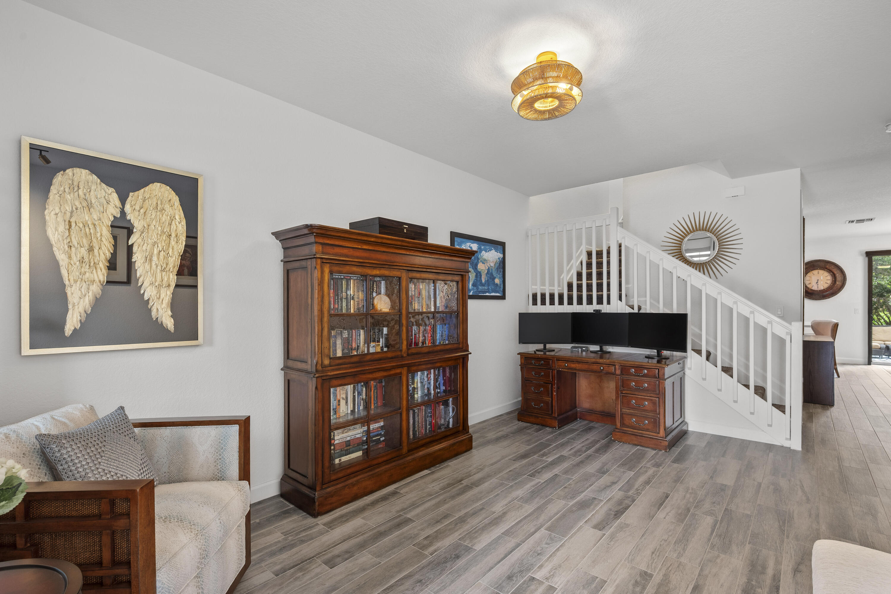 13053 Anthorne Lane