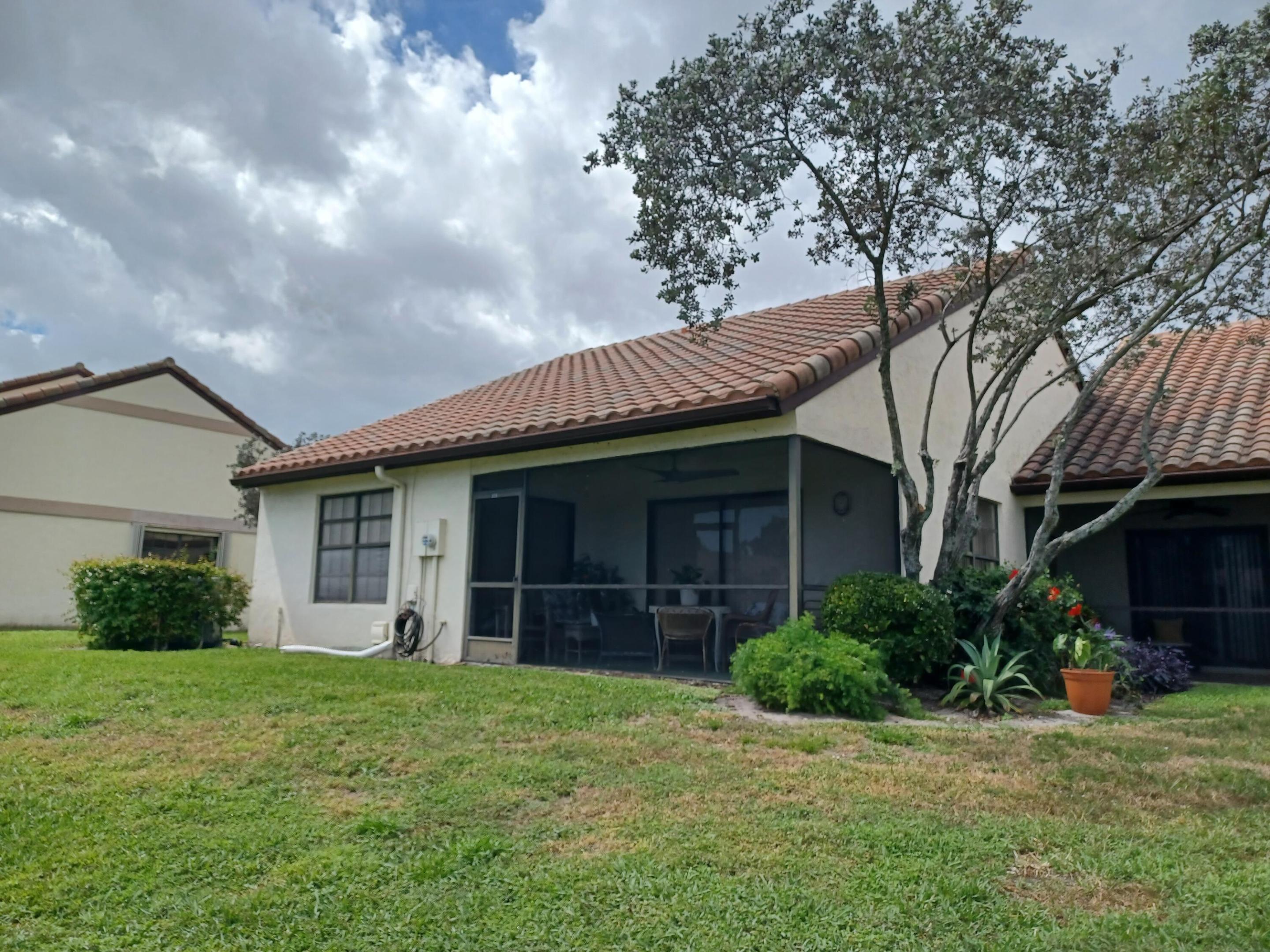 338 Eastwood Terrace