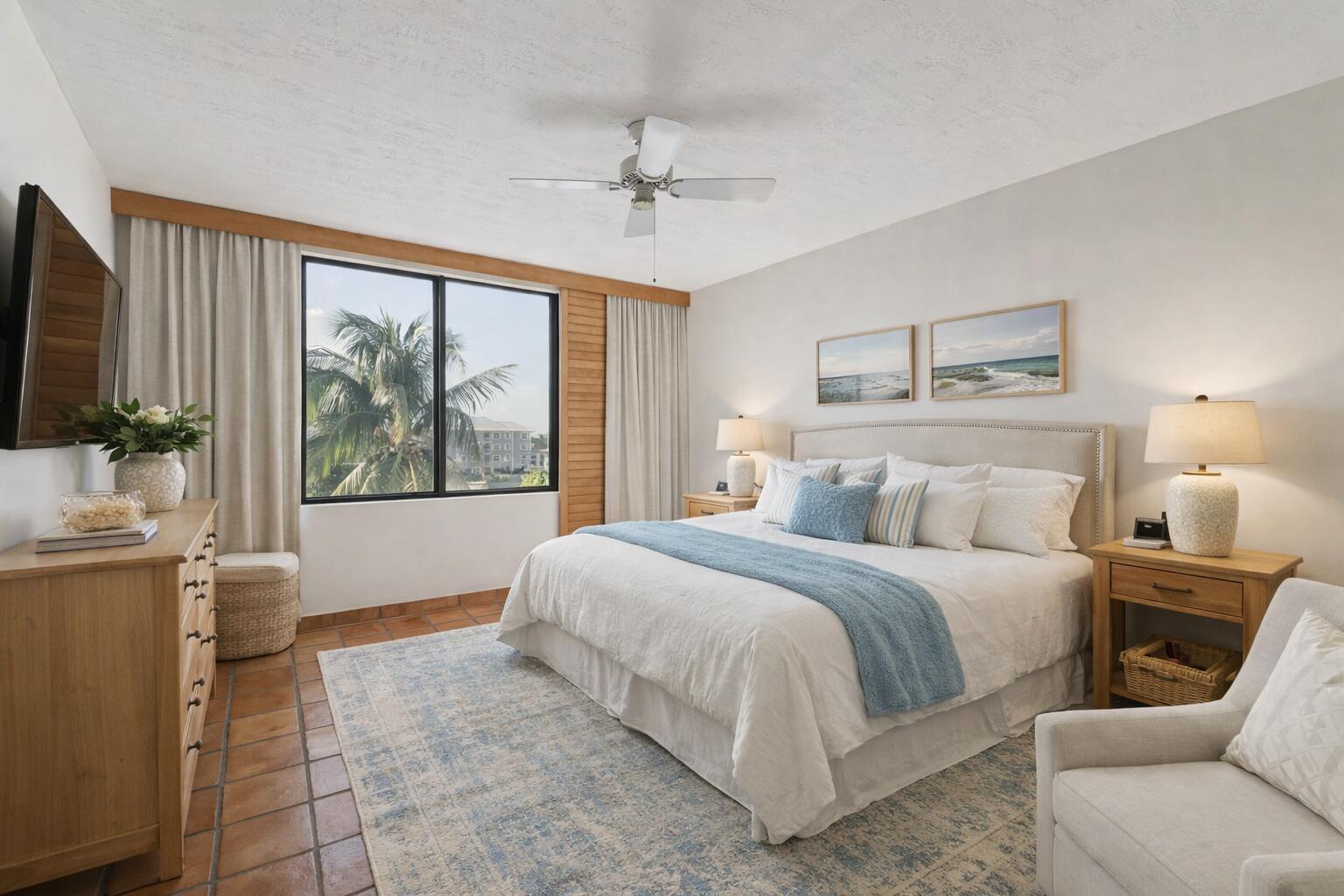 2155 S Ocean Boulevard S 19