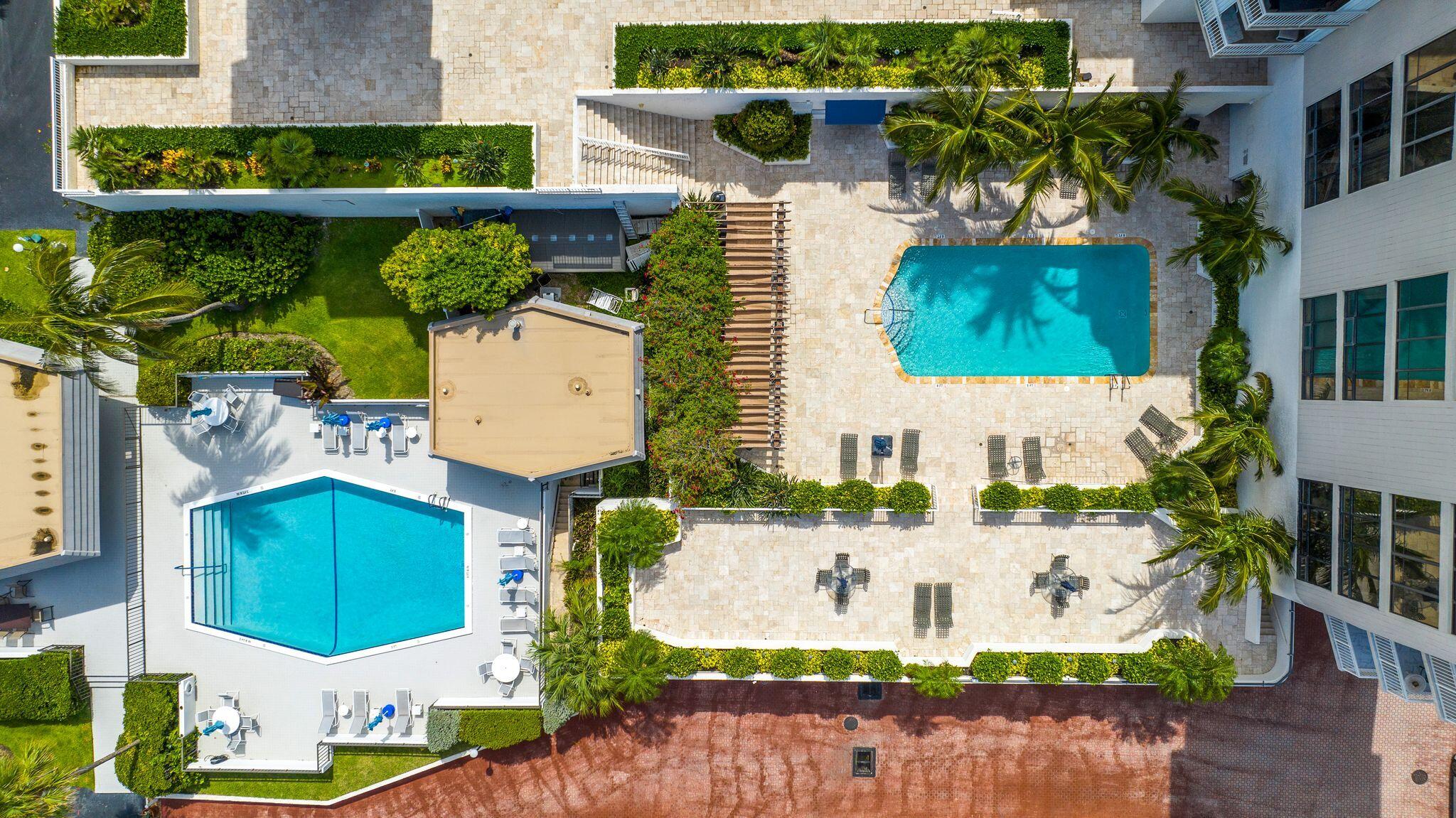 2155 S Ocean Boulevard S 19
