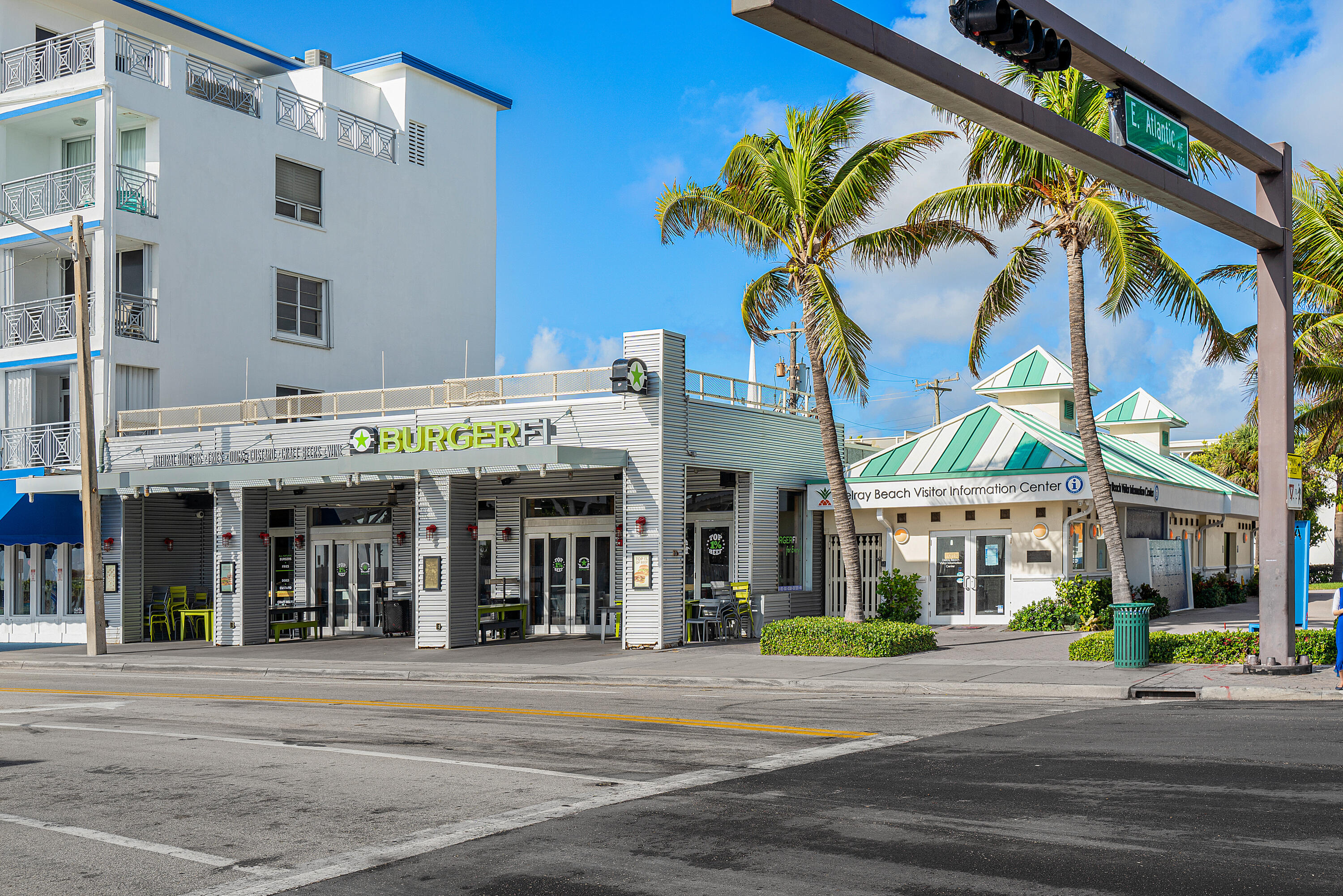 2155 S Ocean Boulevard S 19