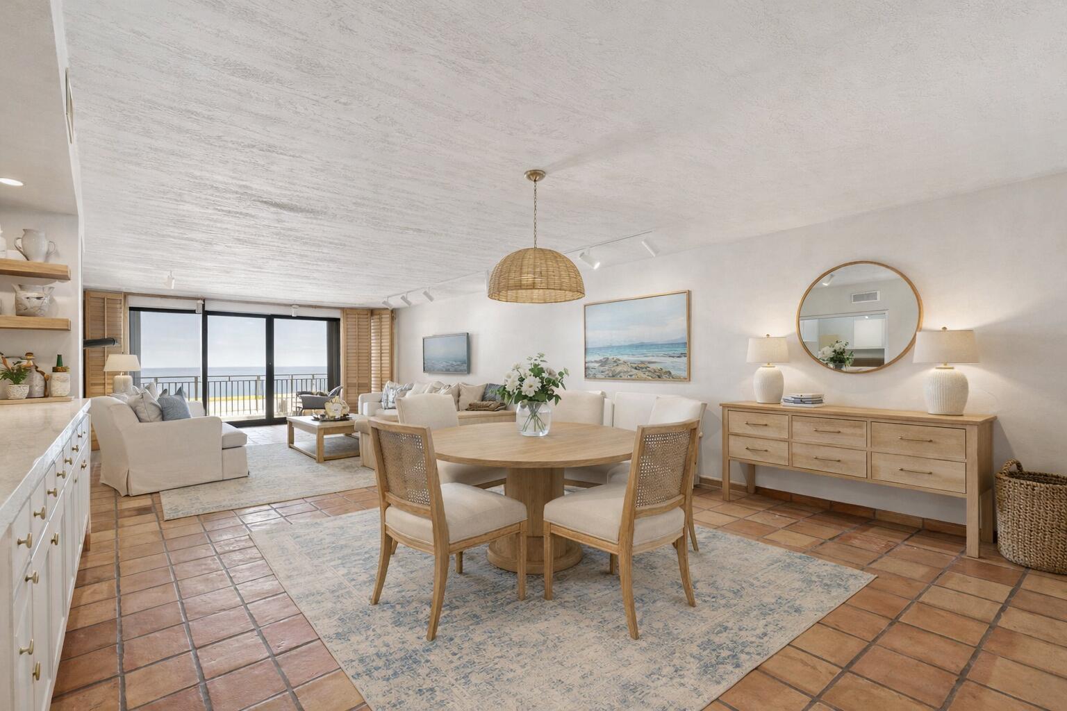 2155 S Ocean Boulevard S 19