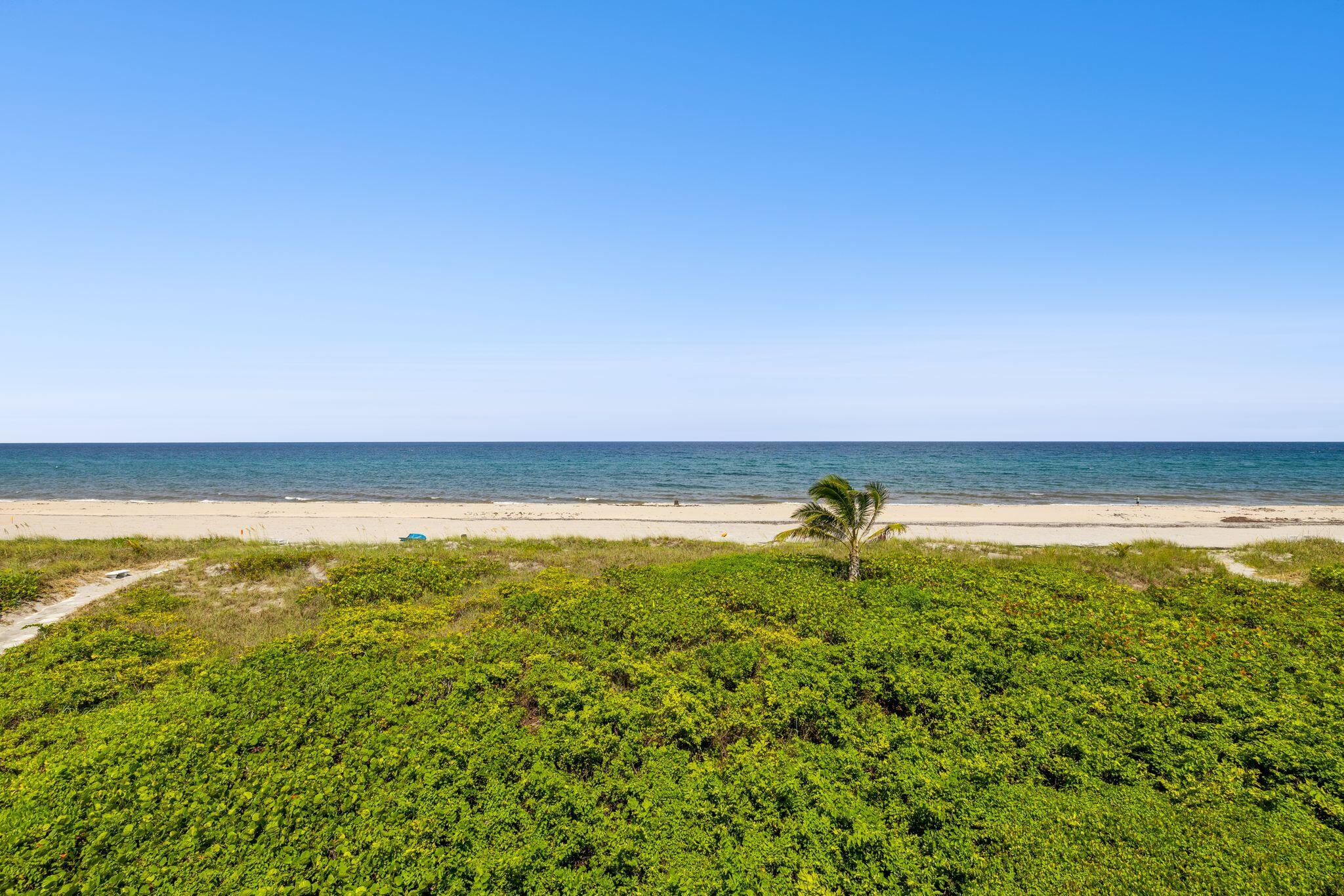 2155 S Ocean Boulevard S 19